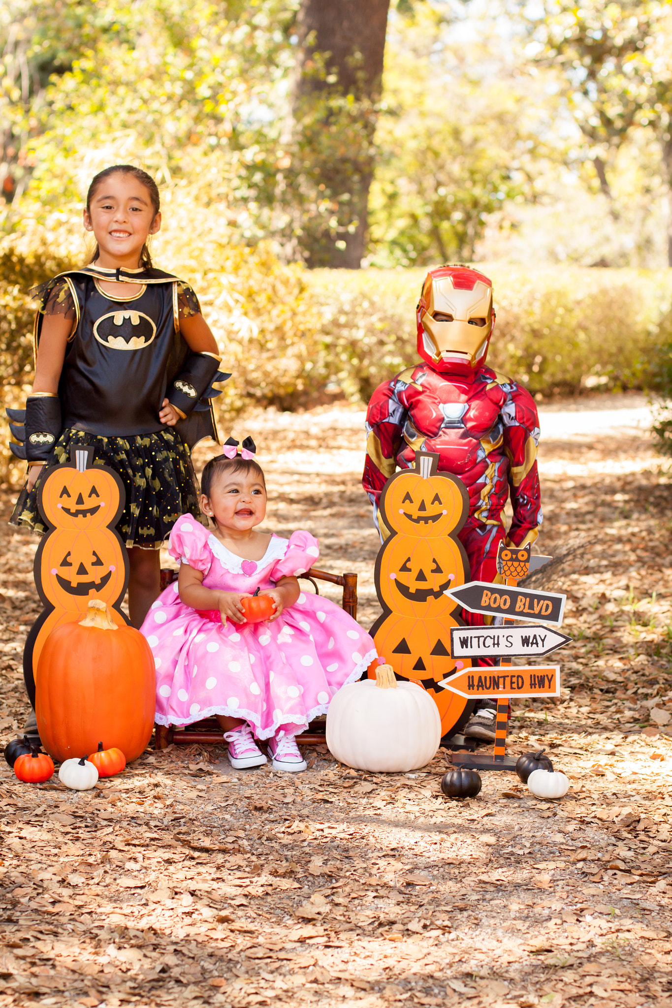 Canon EOS 500D (EOS Rebel T1i / EOS Kiss X3) sample photo. Halloween session photography