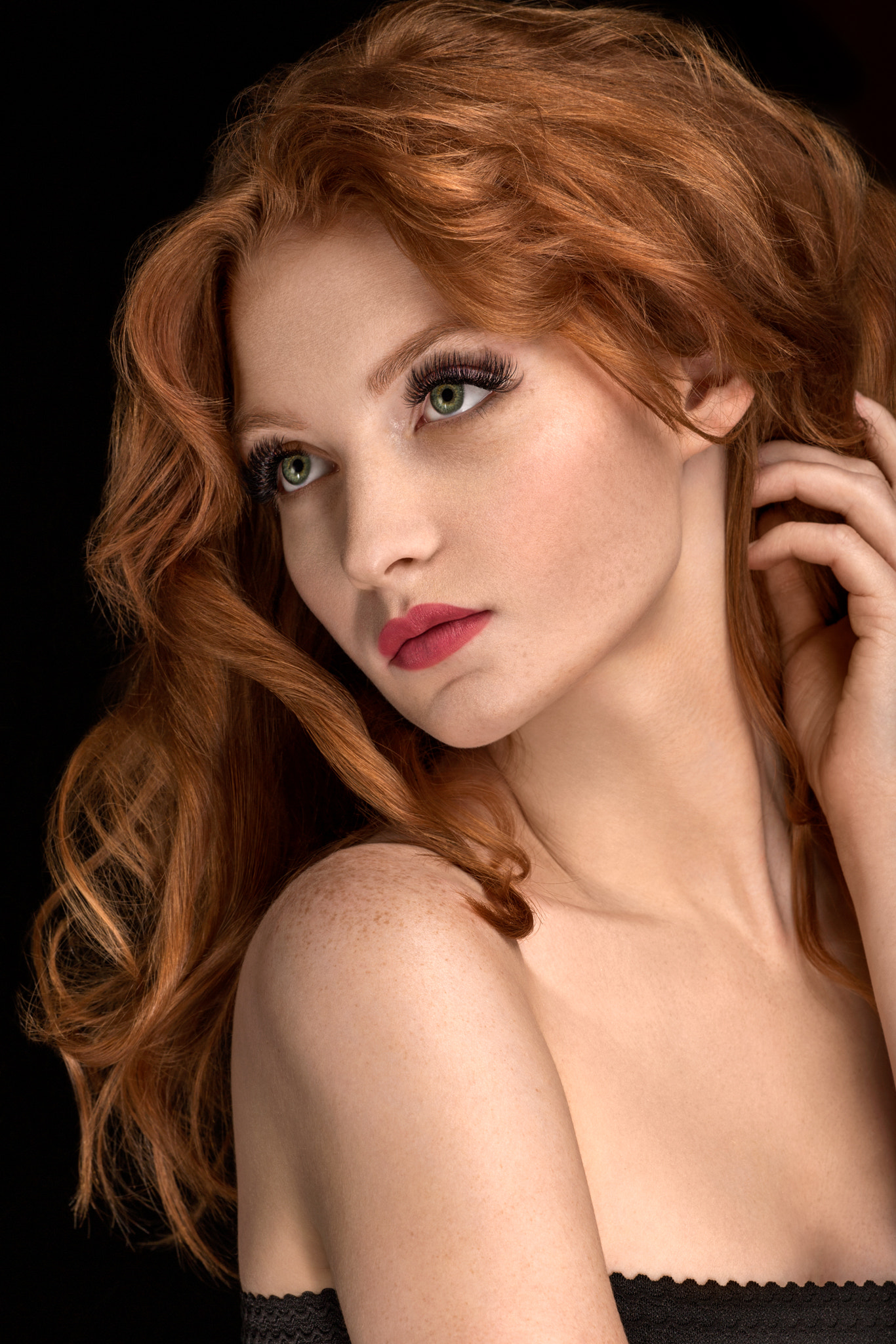 Sigma APO Macro 150mm f/2.8 EX DG HSM sample photo. Lash bomb jesca cluff photography commerical beauty photographer photography
