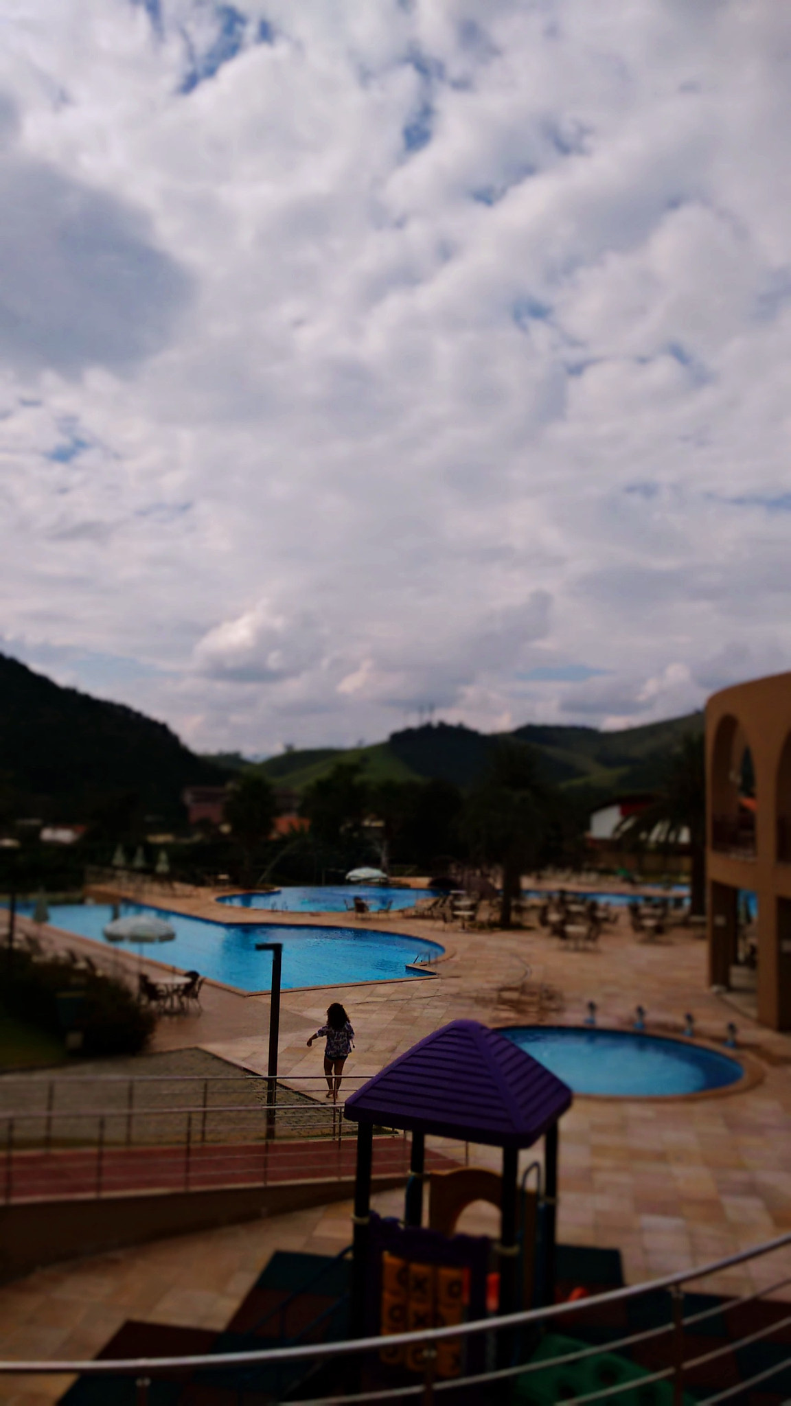 Motorola Moto G with 4G LTE (2nd Gen) sample photo. () photography