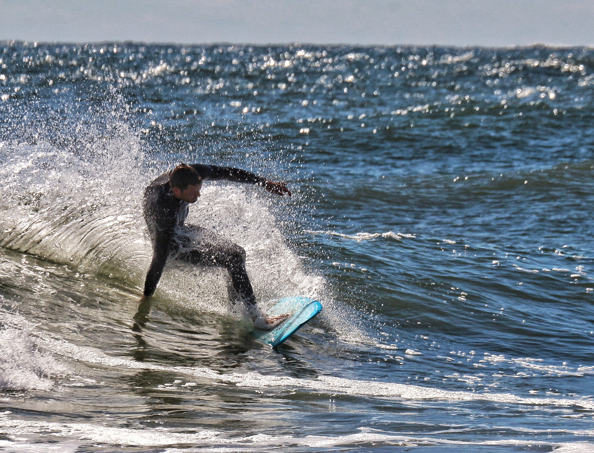 Canon EOS 650D (EOS Rebel T4i / EOS Kiss X6i) + Canon EF 70-300mm F4-5.6L IS USM sample photo. Surfer series photography