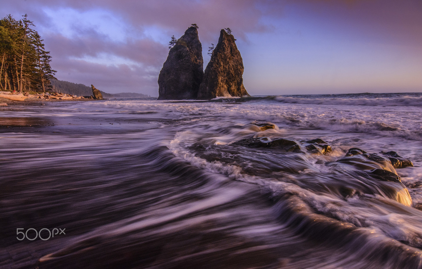 Nikon D7100 + Tokina AT-X 12-28mm F4 Pro DX sample photo. Rialto beach long exposure photography