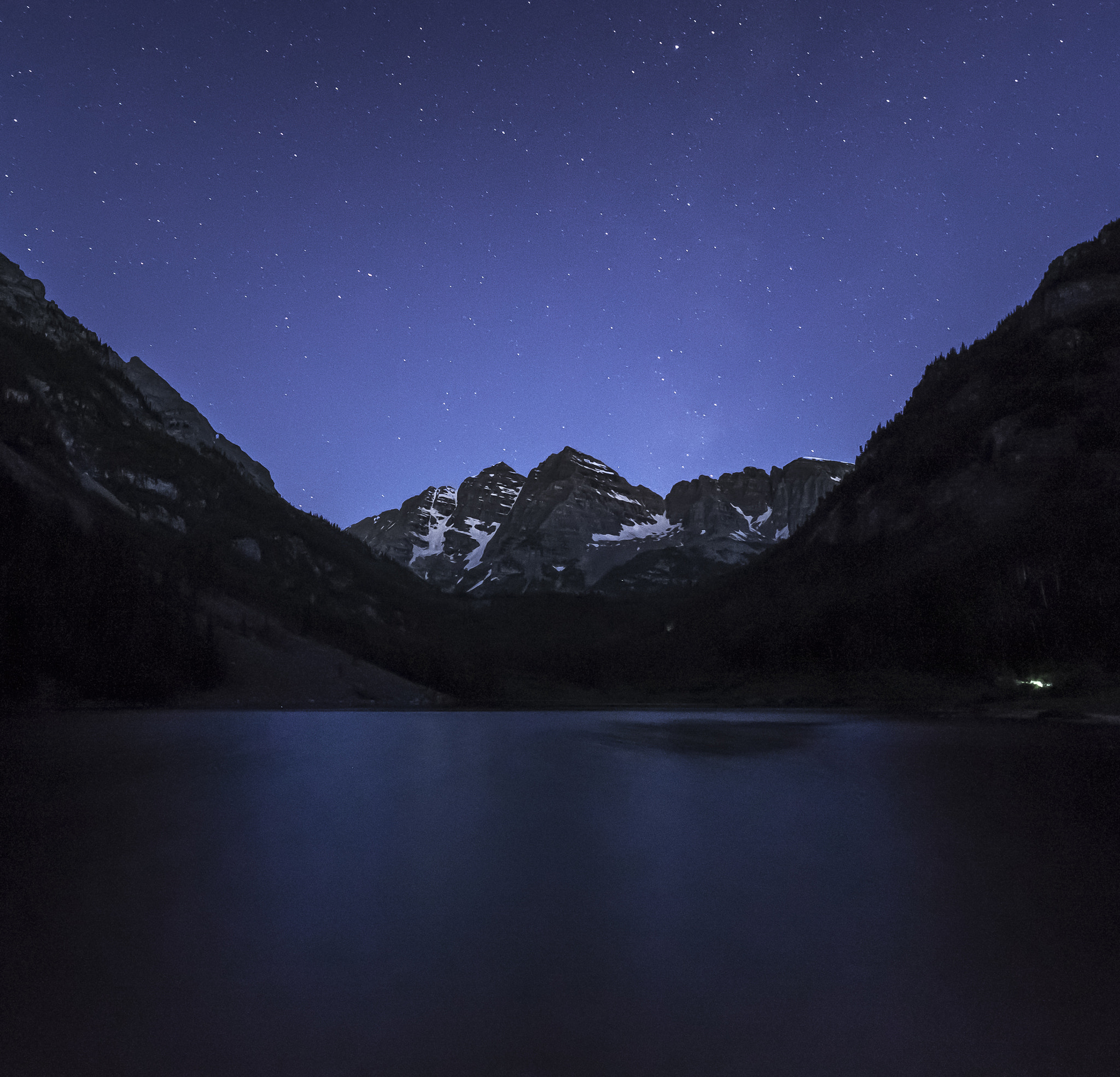 Fujifilm X-T10 + ZEISS Touit 12mm F2.8 sample photo. Maroon bells // morning stars photography