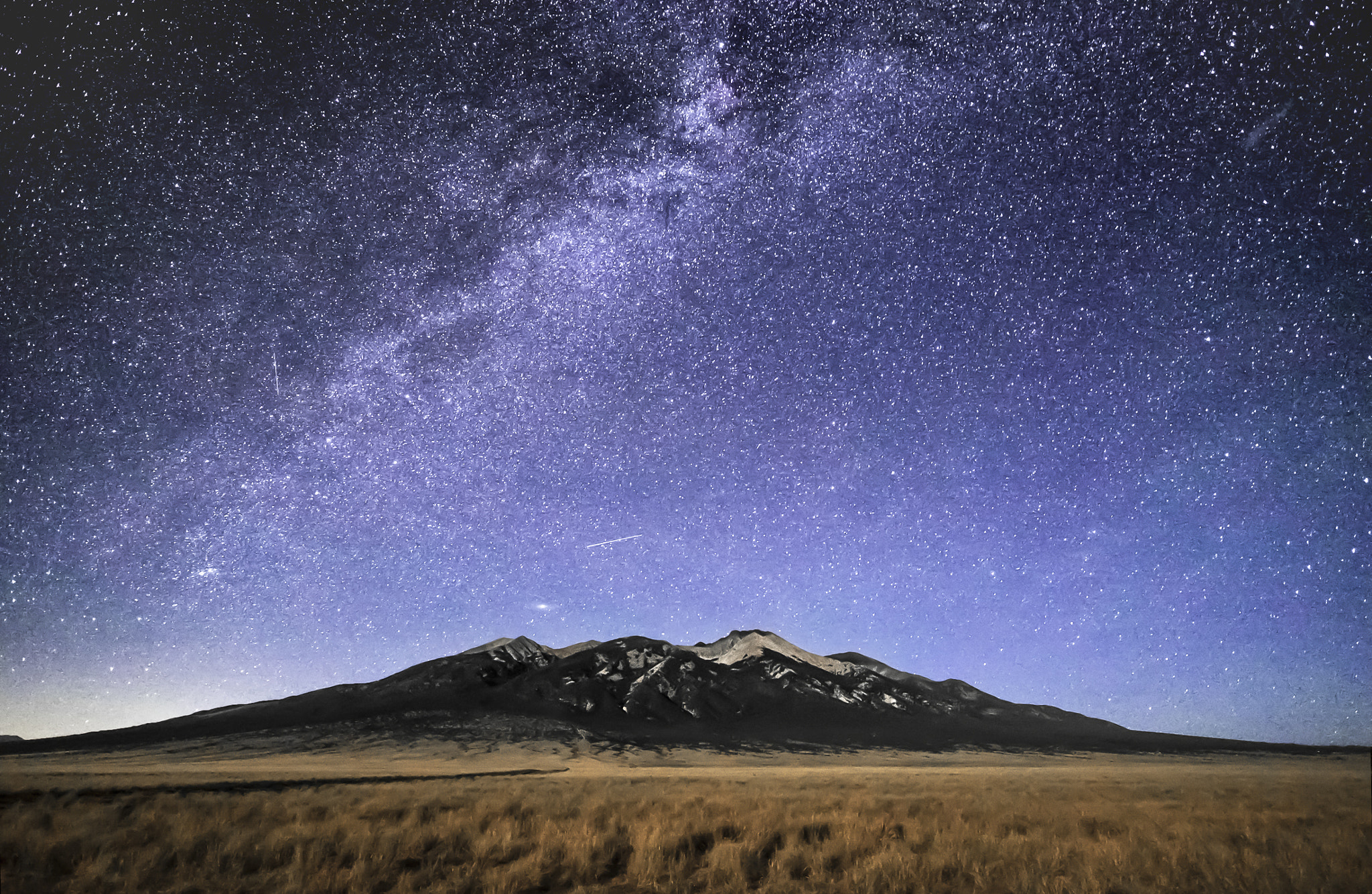 Fujifilm X-T10 + ZEISS Touit 12mm F2.8 sample photo. Milky way over blanca peak photography