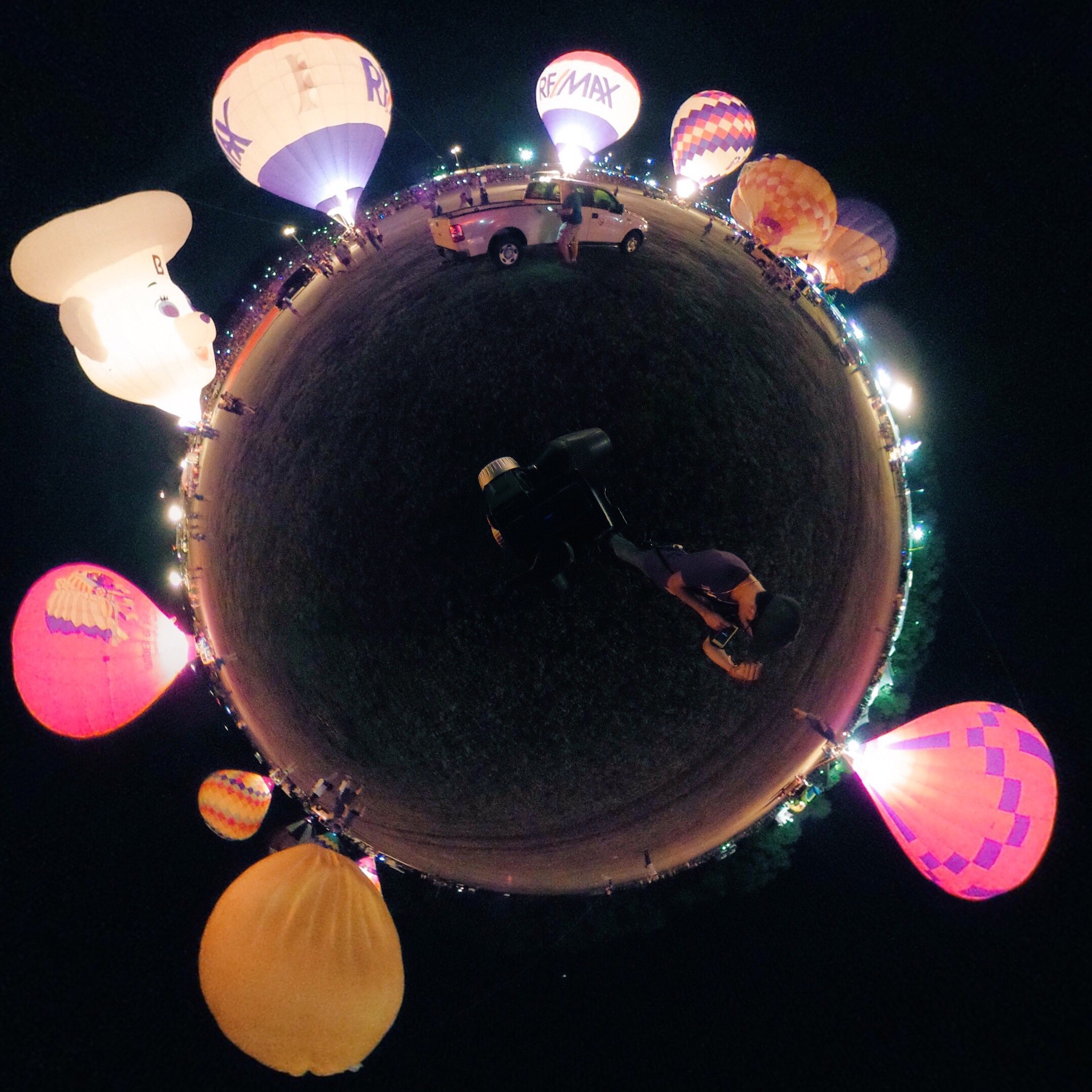 Ricoh Theta S sample photo. Saturday night's balloon glow photography