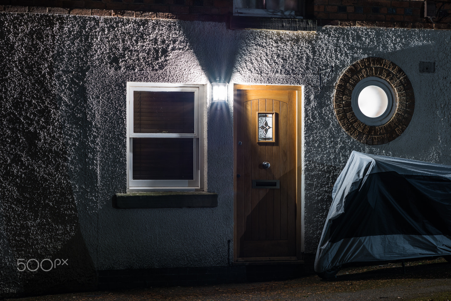 ZEISS Planar T* 85mm F1.4 sample photo. Night walking: a journey home photography