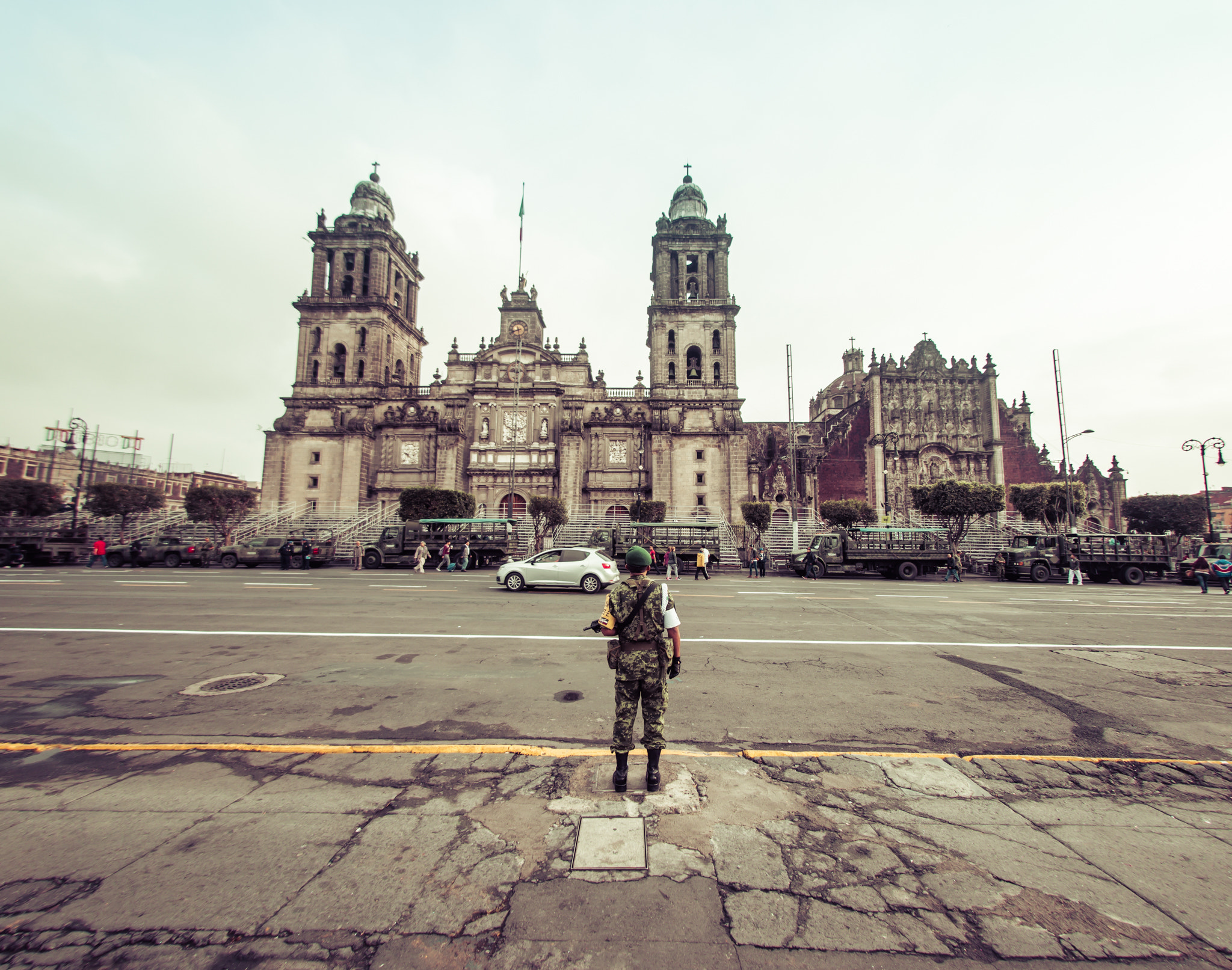 Nikon D750 + Sigma 15mm F2.8 EX DG Diagonal Fisheye sample photo. Mexicanos, al grito de guerra photography