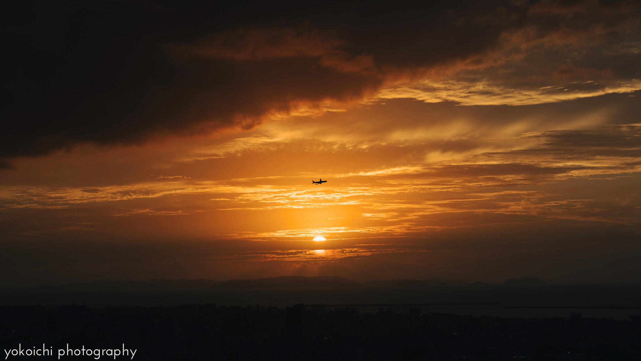 ZEISS Otus 85mm F1.4 sample photo. Departure. photography