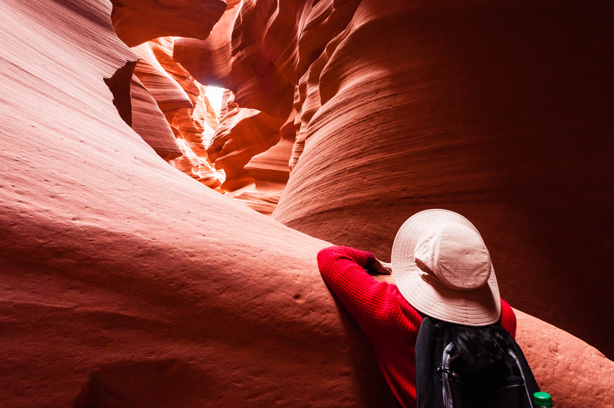 Sigma 8-16mm F4.5-5.6 DC HSM sample photo. Through the canyon photography