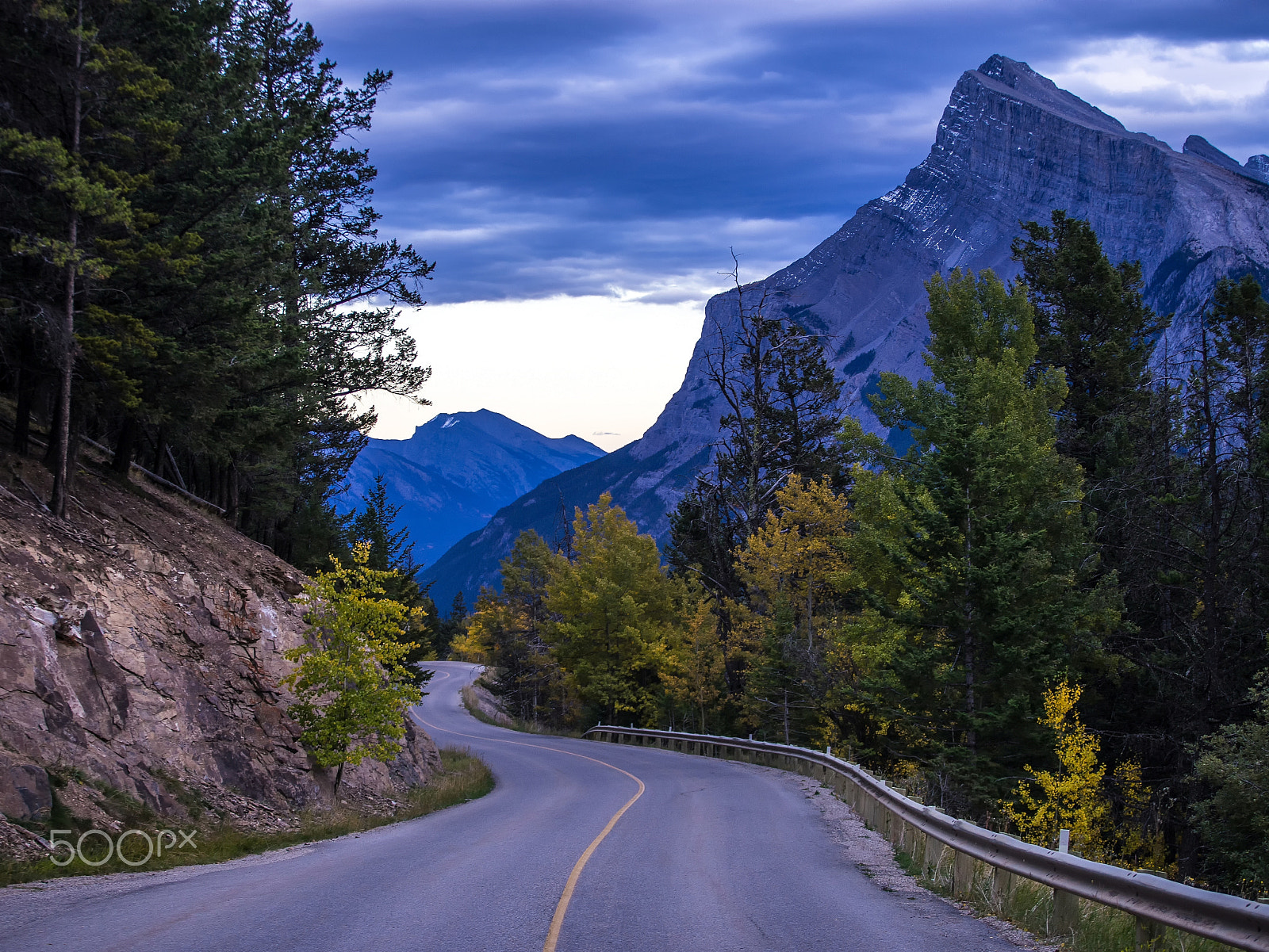 Sony a7R + Canon EF 70-200mm F4L USM sample photo. Alberta landscapes photography