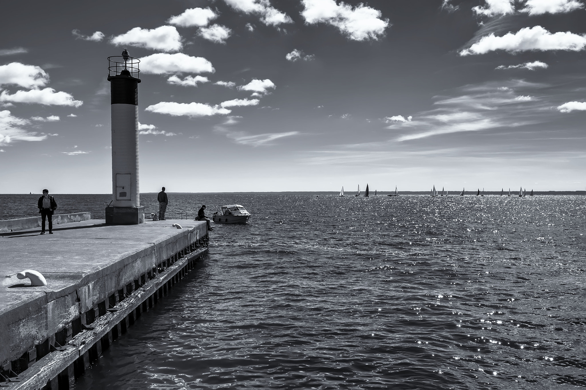 Fujifilm XC 16-50mm F3.5-5.6 OIS sample photo. Bronte harbour photography