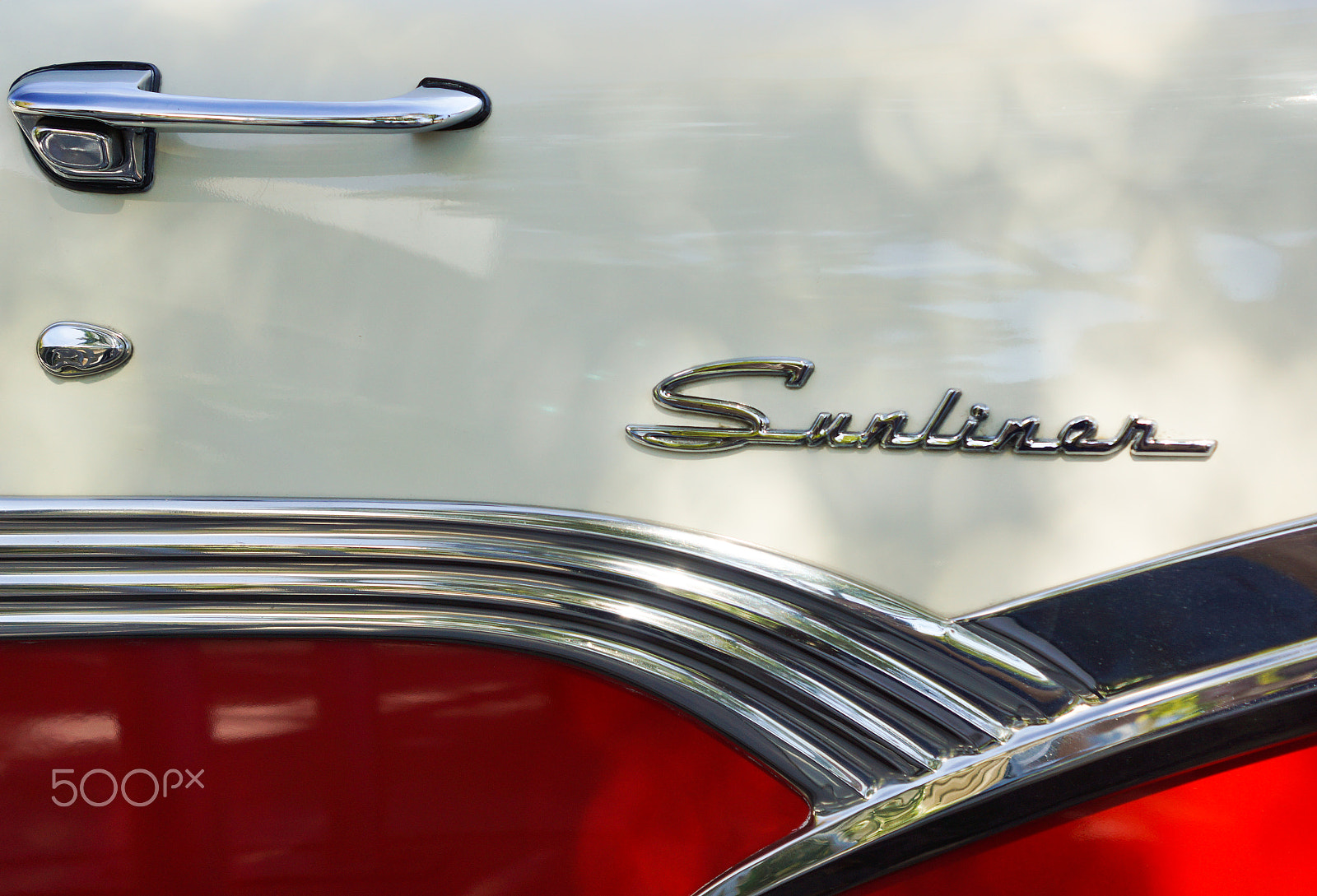 Sony SLT-A65 (SLT-A65V) sample photo. Ford sunliner detail photography