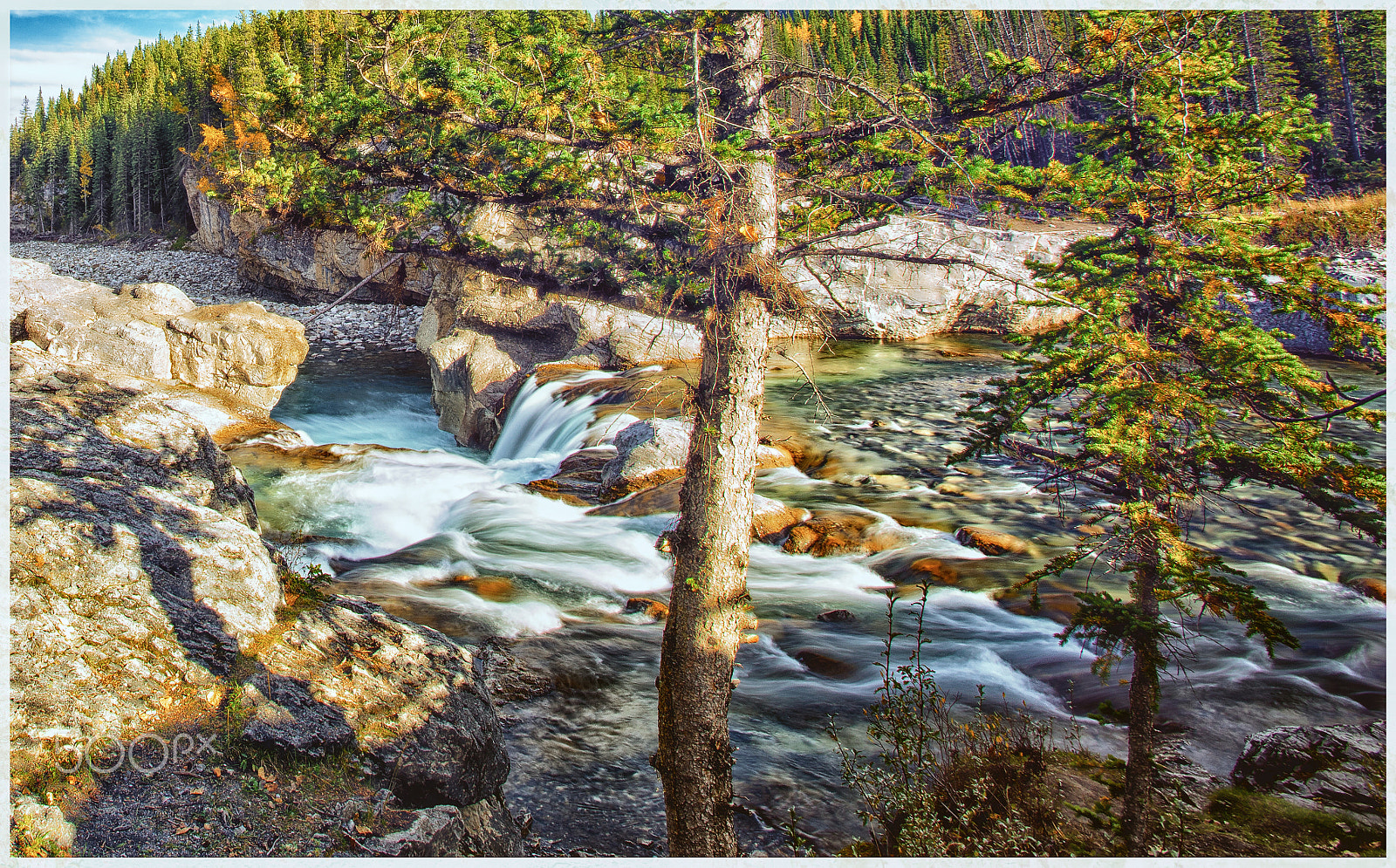 Sony a7R + Canon EF 17-40mm F4L USM sample photo. Alberta landscapes photography