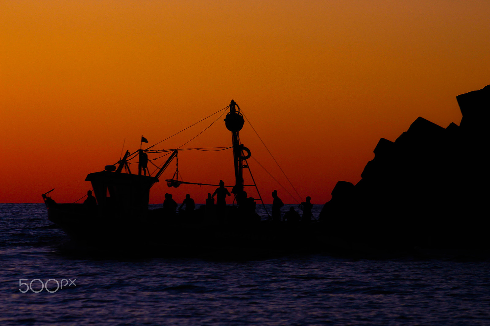 Sigma 70-300mm F4-5.6 APO DG Macro sample photo. Fishing vessels photography