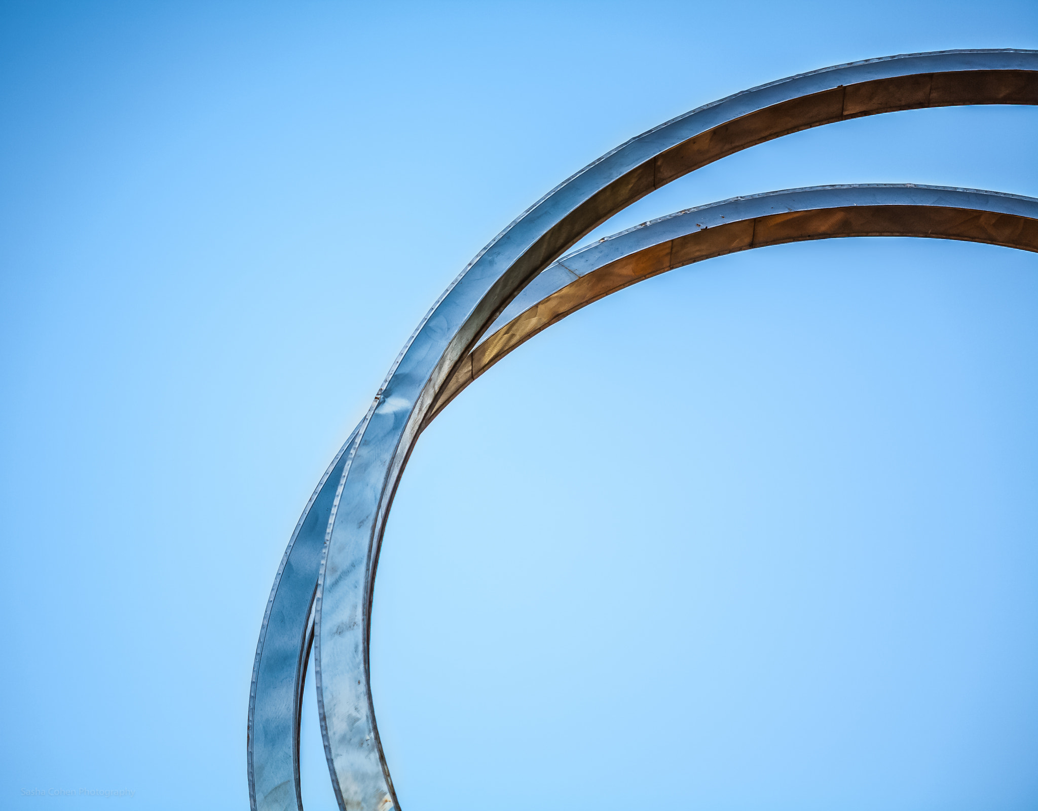 Canon EF 100mm F2.8 Macro USM sample photo. Crossing photography