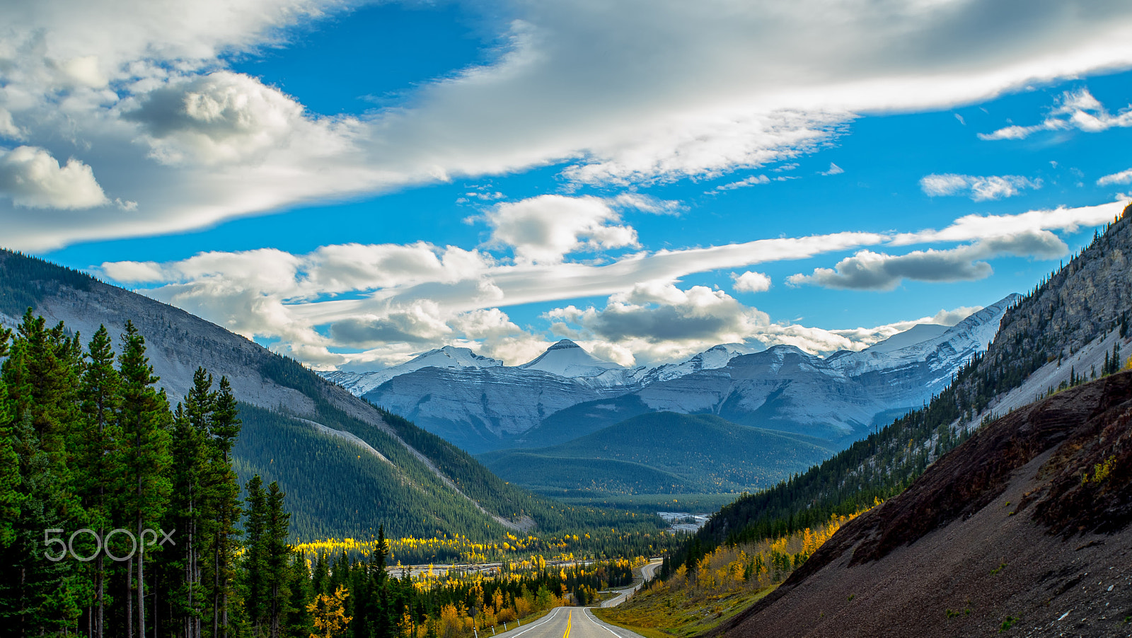 Sony a7R + Canon EF 17-40mm F4L USM sample photo. Alberta landscapes photography