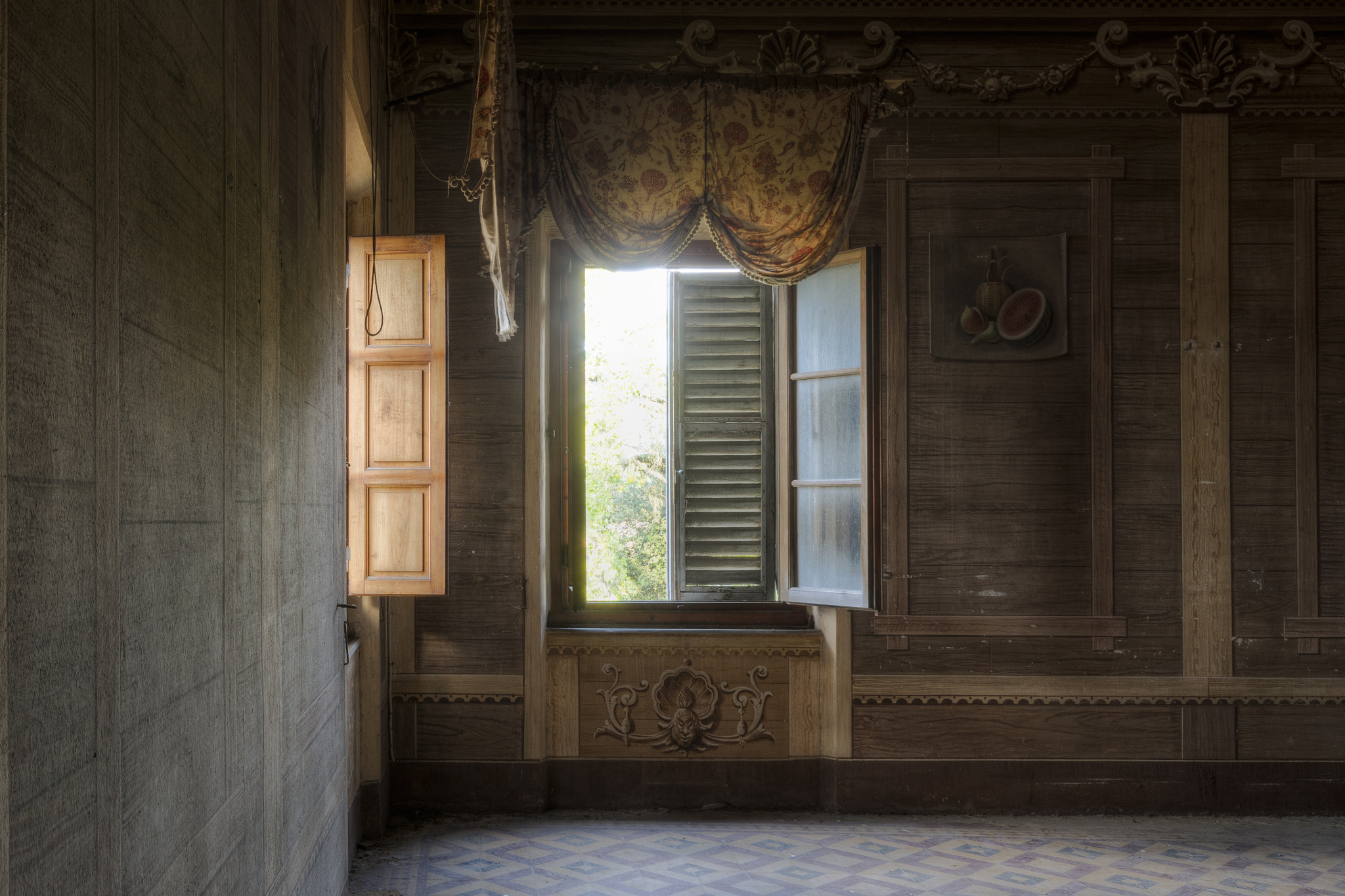 Sigma 10-20mm F4-5.6 EX DC HSM sample photo. Curtains photography