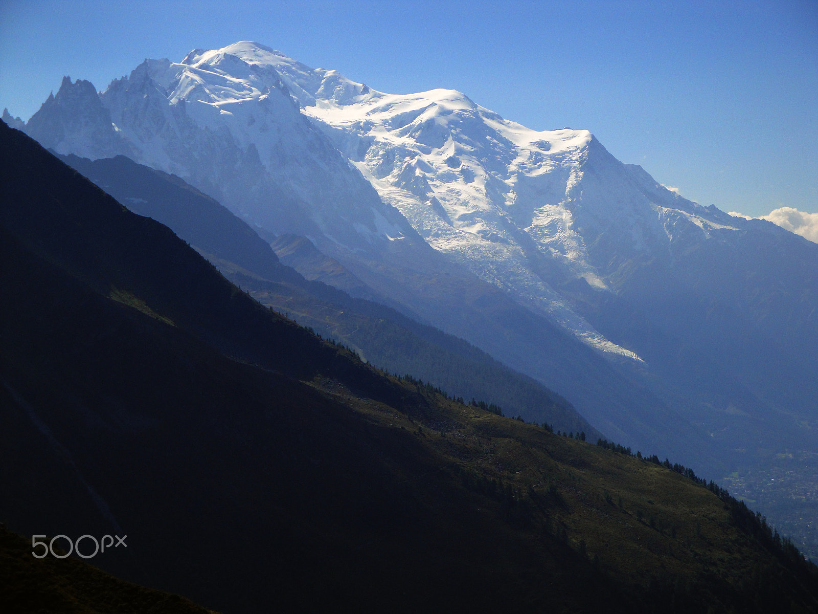 Sony DSC-W270 sample photo. A beautiful autumnal morning in the mont blanc massif photography