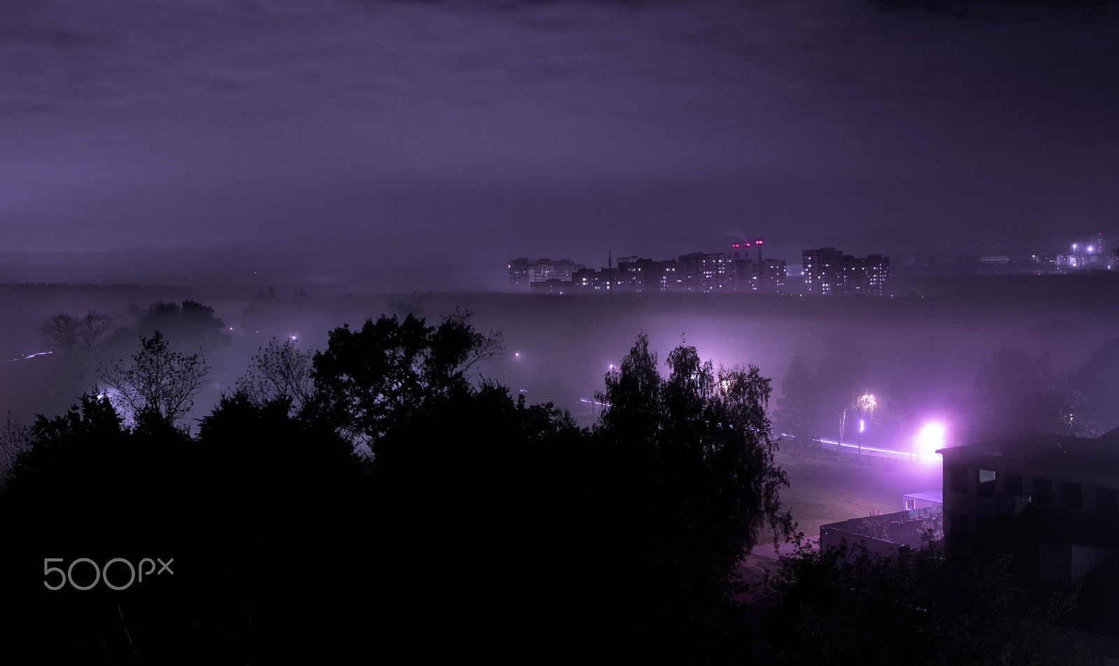 Tamron SP 24-70mm F2.8 Di VC USD sample photo. Foggy night photography