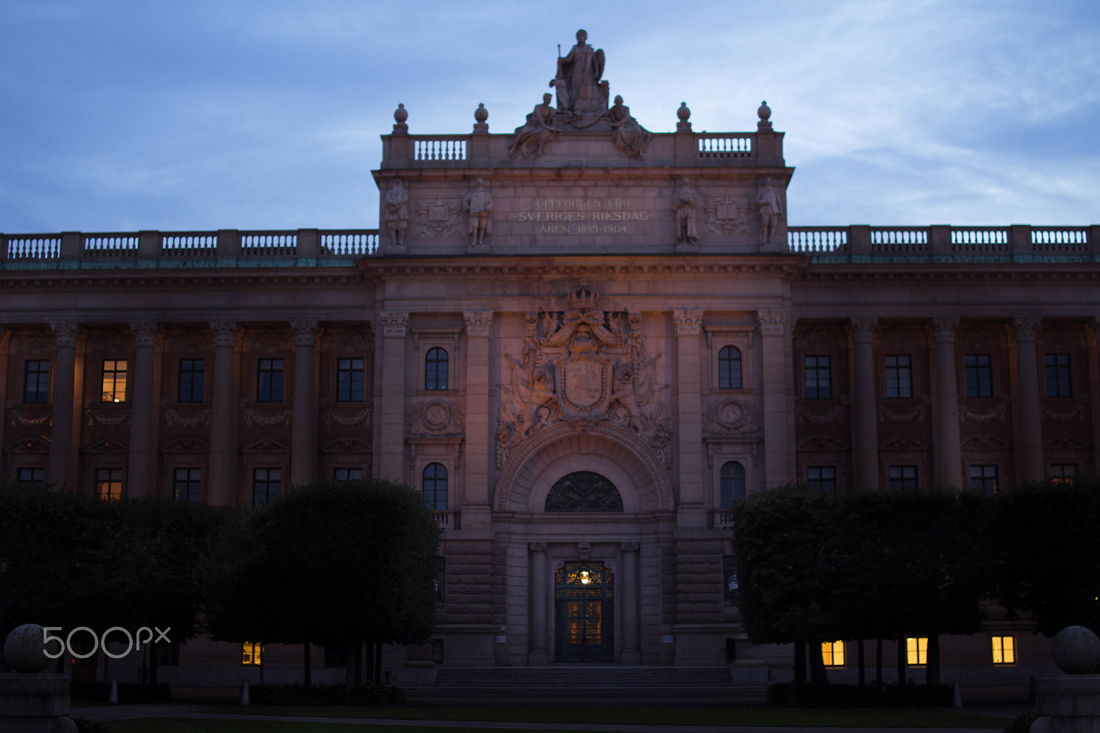 Sigma 30mm F1.4 EX DC HSM sample photo. Stockholm parliament photography