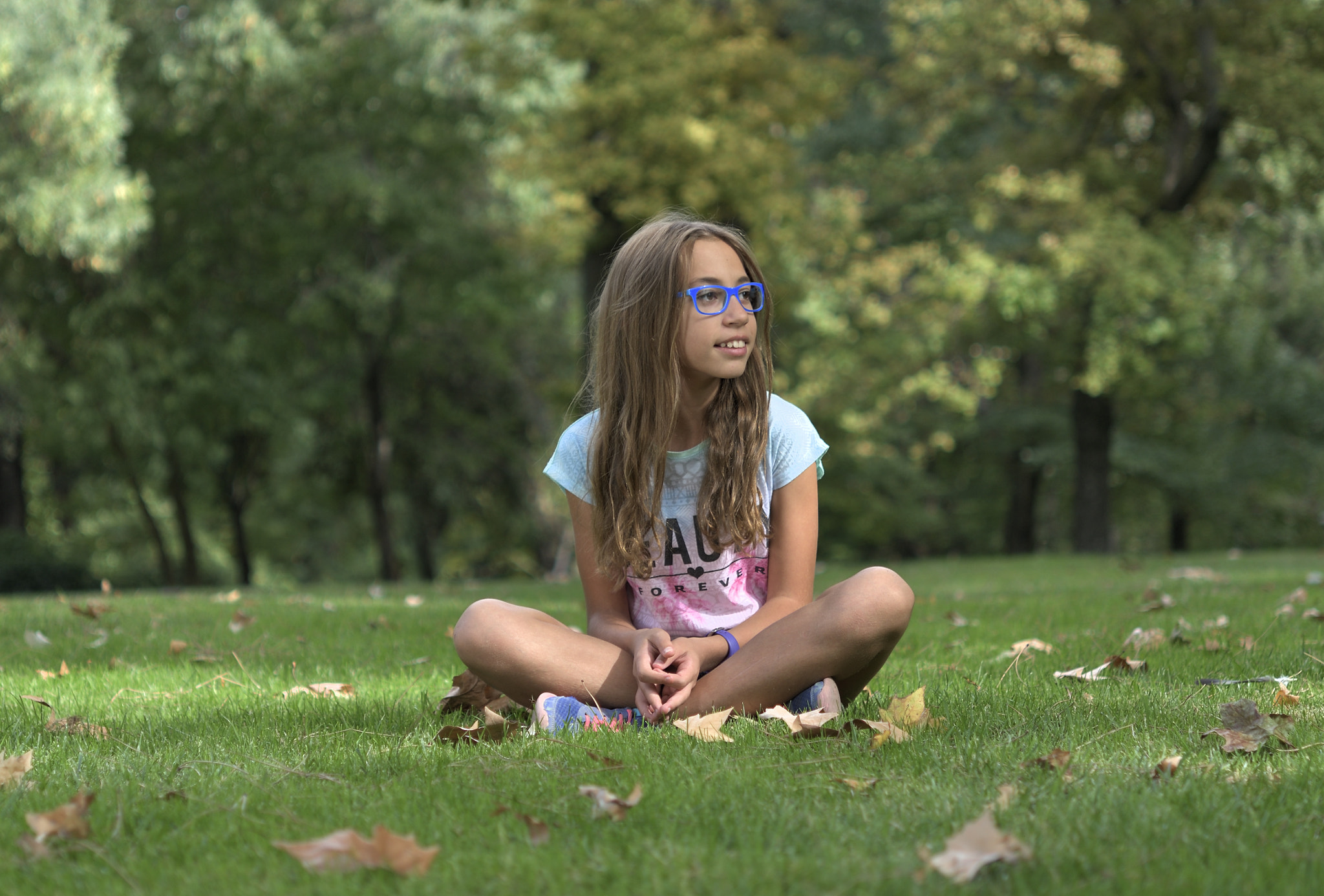Nikon AF-S Micro-Nikkor 60mm F2.8G ED sample photo. Lucy in the green photography