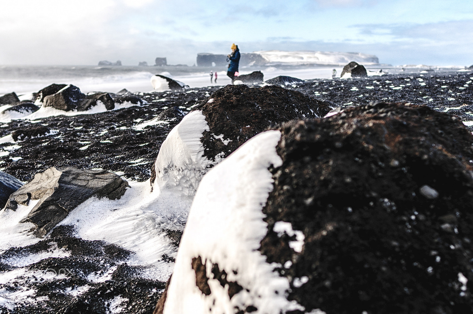 Nikon D300 + Nikon AF-S Nikkor 28mm F1.8G sample photo. The black beach, vik , iceland photography