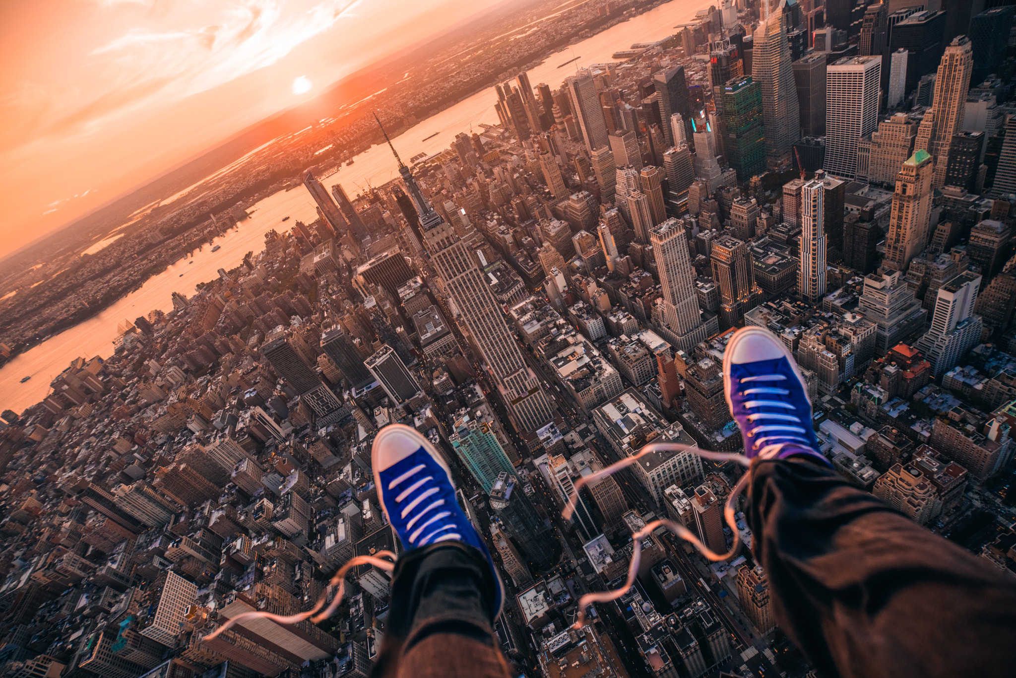 Sony a7R II + Sony DT 50mm F1.8 SAM sample photo. In new york city, the sky has no limit. photography