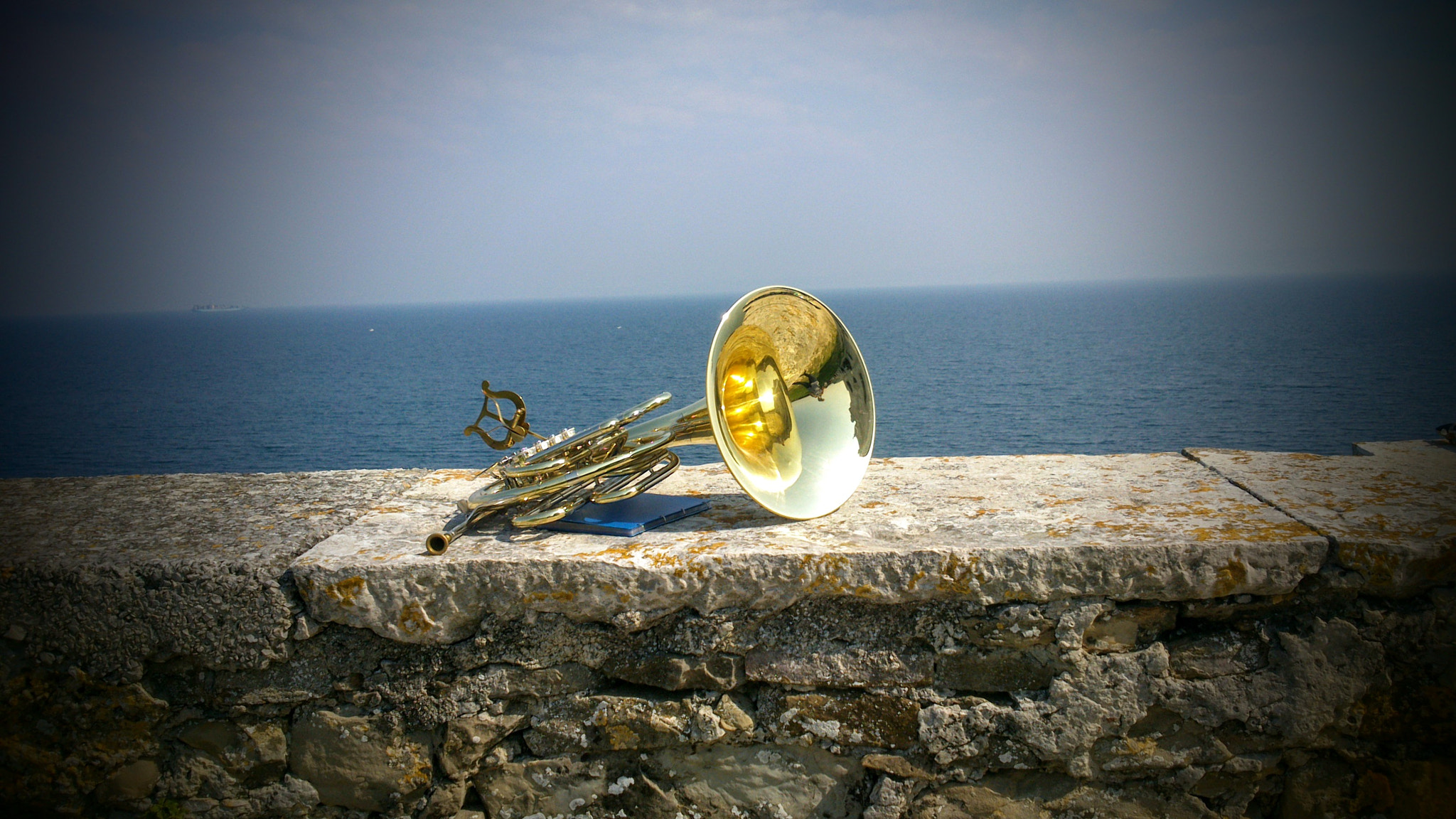 Sony Xperia P sample photo. Having a break photography