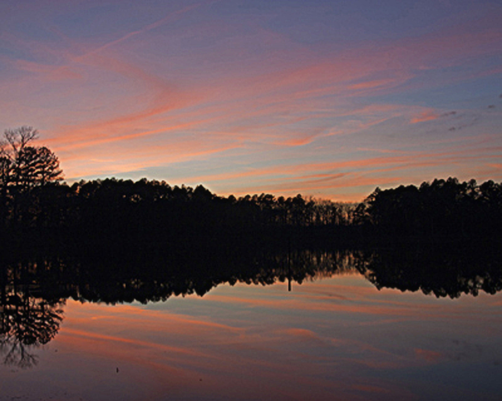 Canon EOS 450D (EOS Rebel XSi / EOS Kiss X2) sample photo. Lake monroe sunset photography