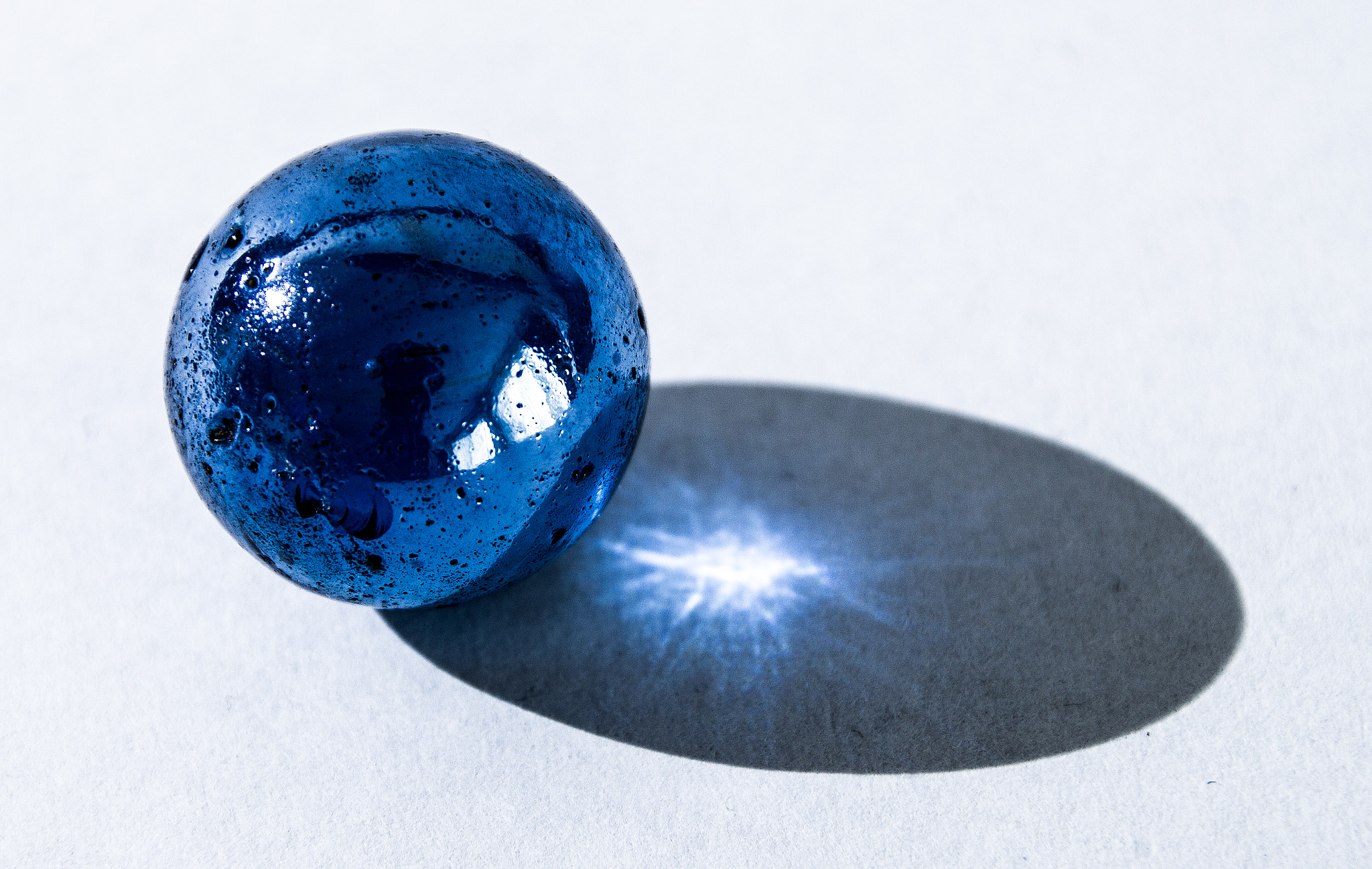 Sigma 18-250mm F3.5-6.3 DC OS HSM sample photo. Little glass ball 1 photography