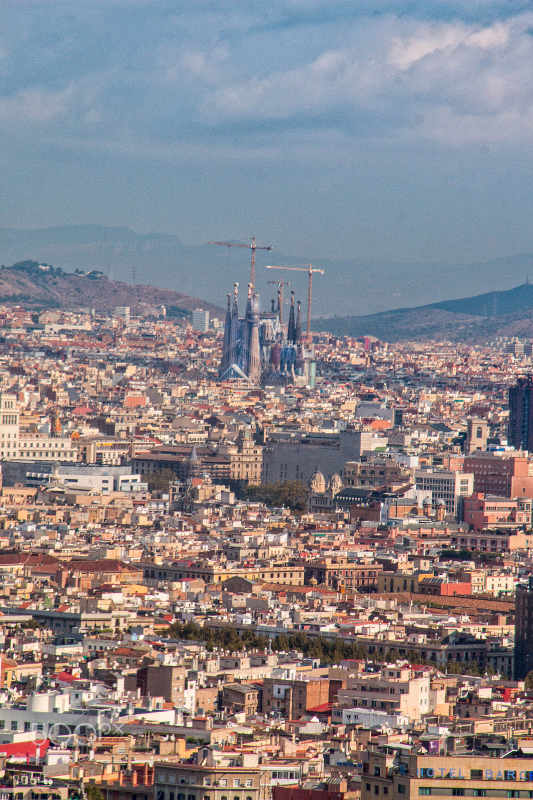 Sigma 18-125mm F3.8-5.6 DC OS HSM sample photo. Barcelona from the cable car photography