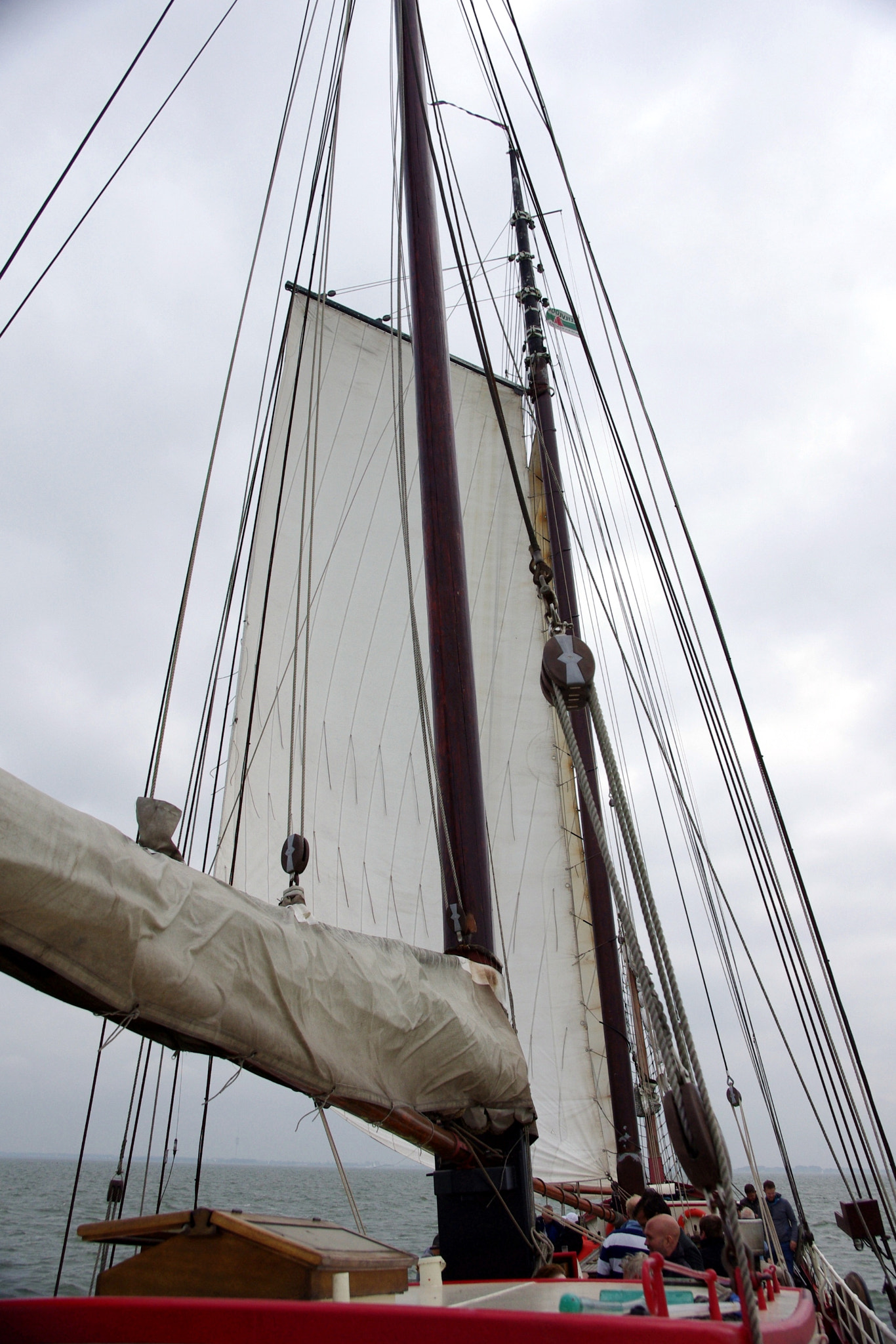 Pentax K-x sample photo. Boat trip to bataviawerf photography
