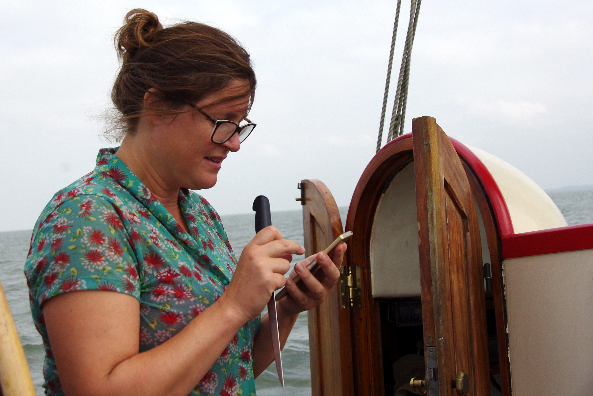 Pentax K-x sample photo. Boat trip to bataviawerf photography