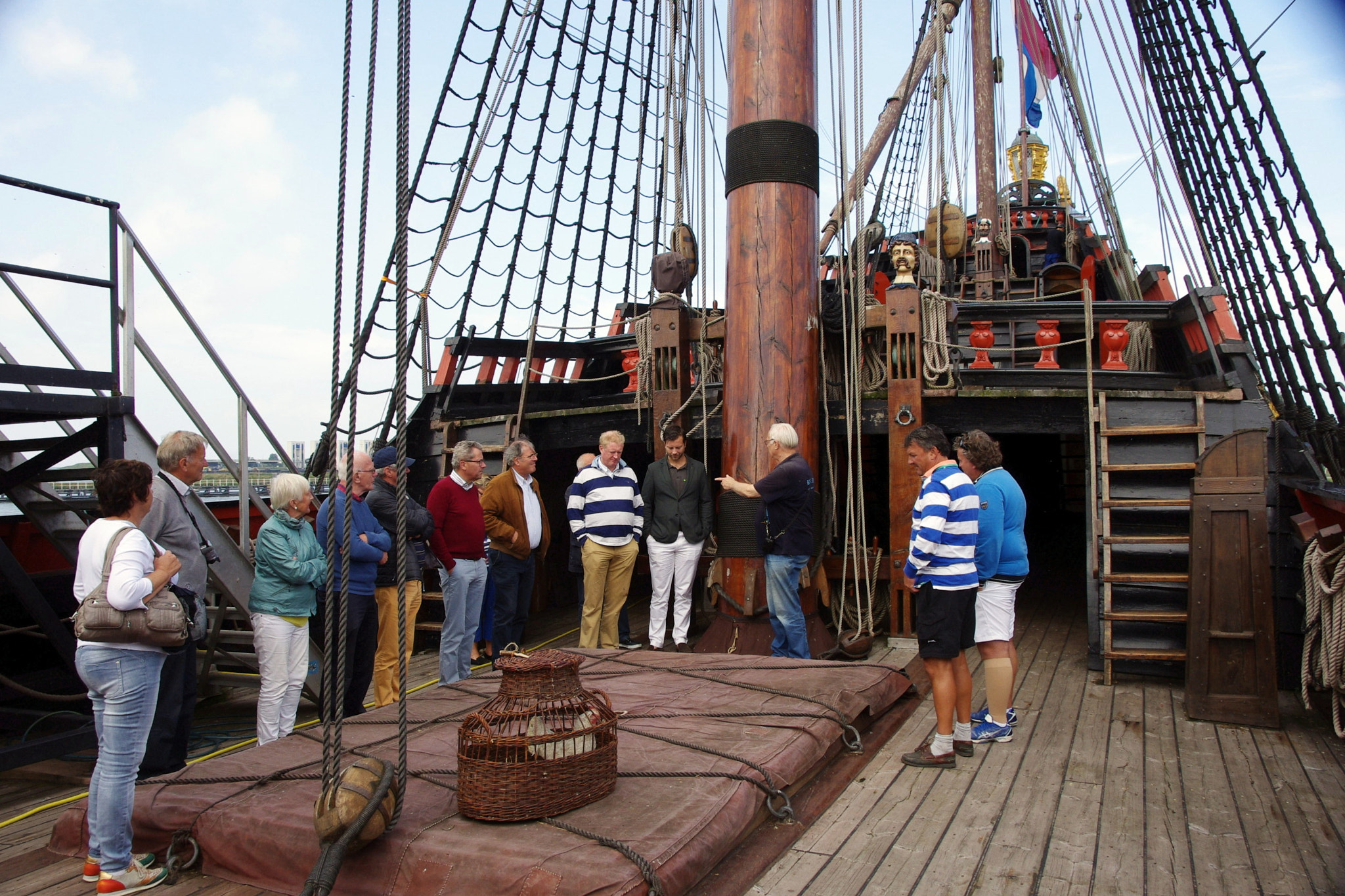 Pentax K-x sample photo. Boat trip to bataviawerf photography