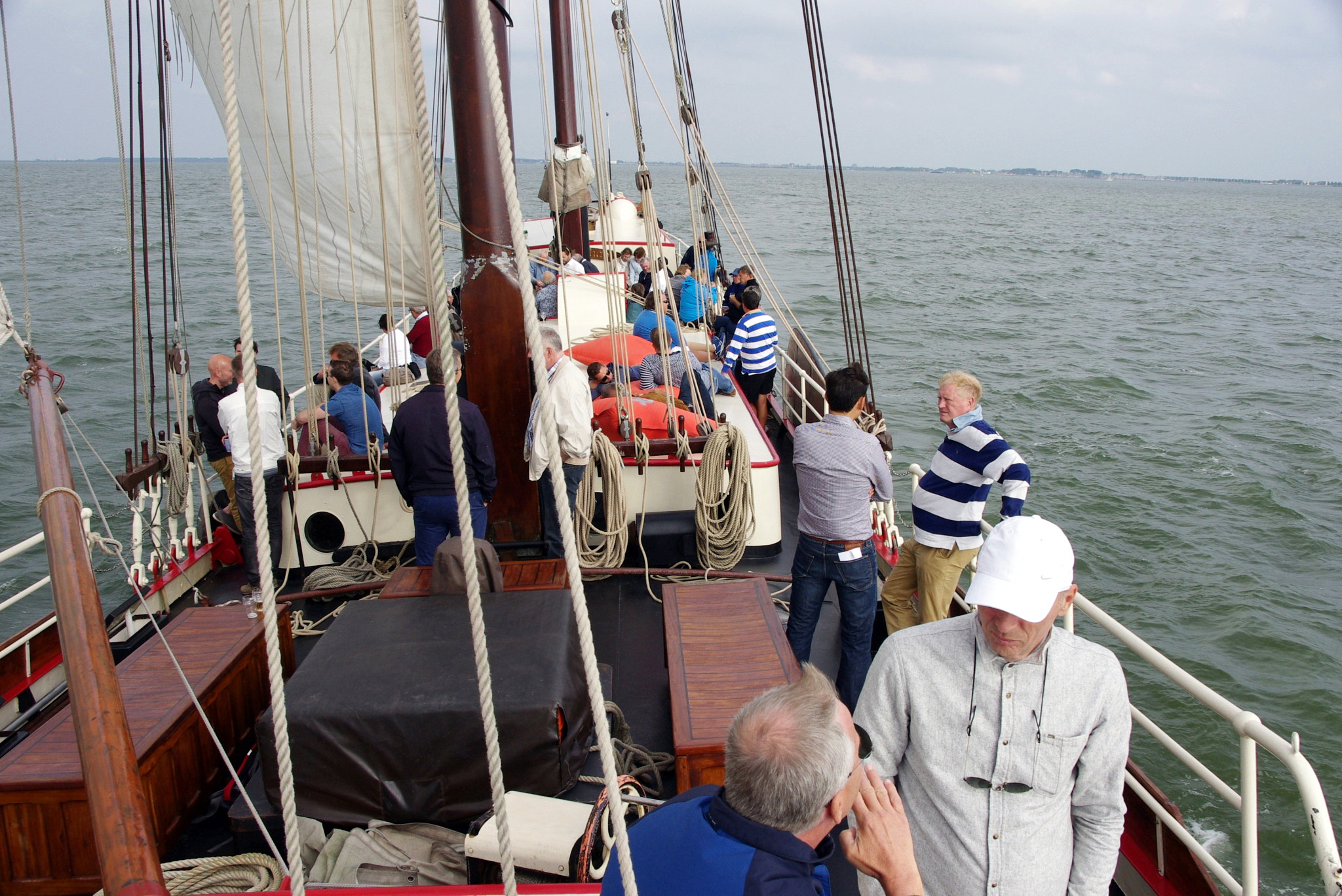 Pentax K-x sample photo. Boat trip to bataviawerf photography