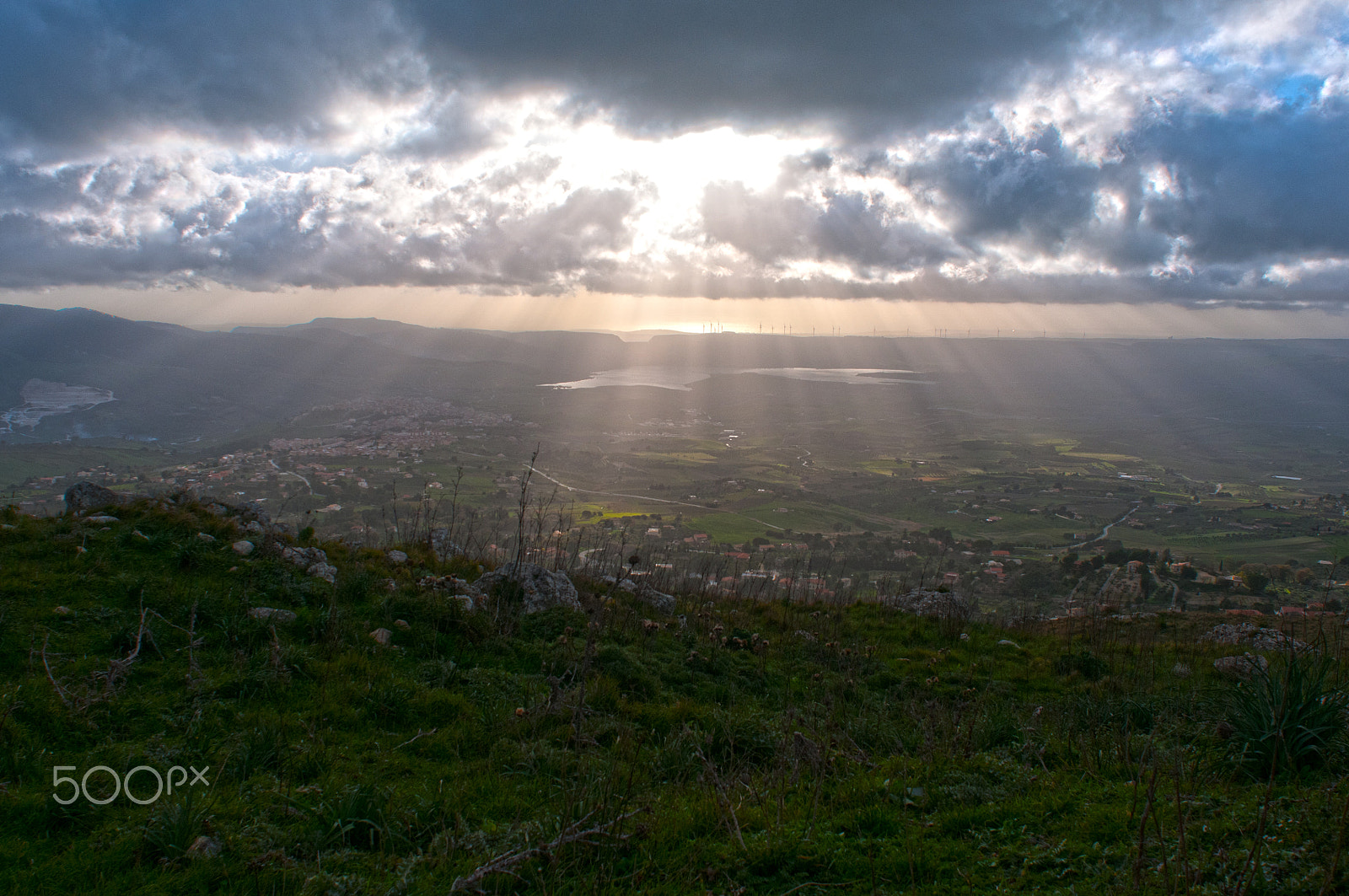 Nikon D300 + Nikon AF Nikkor 20mm F2.8D sample photo. Landscape nearby sambuca di sicilia photography