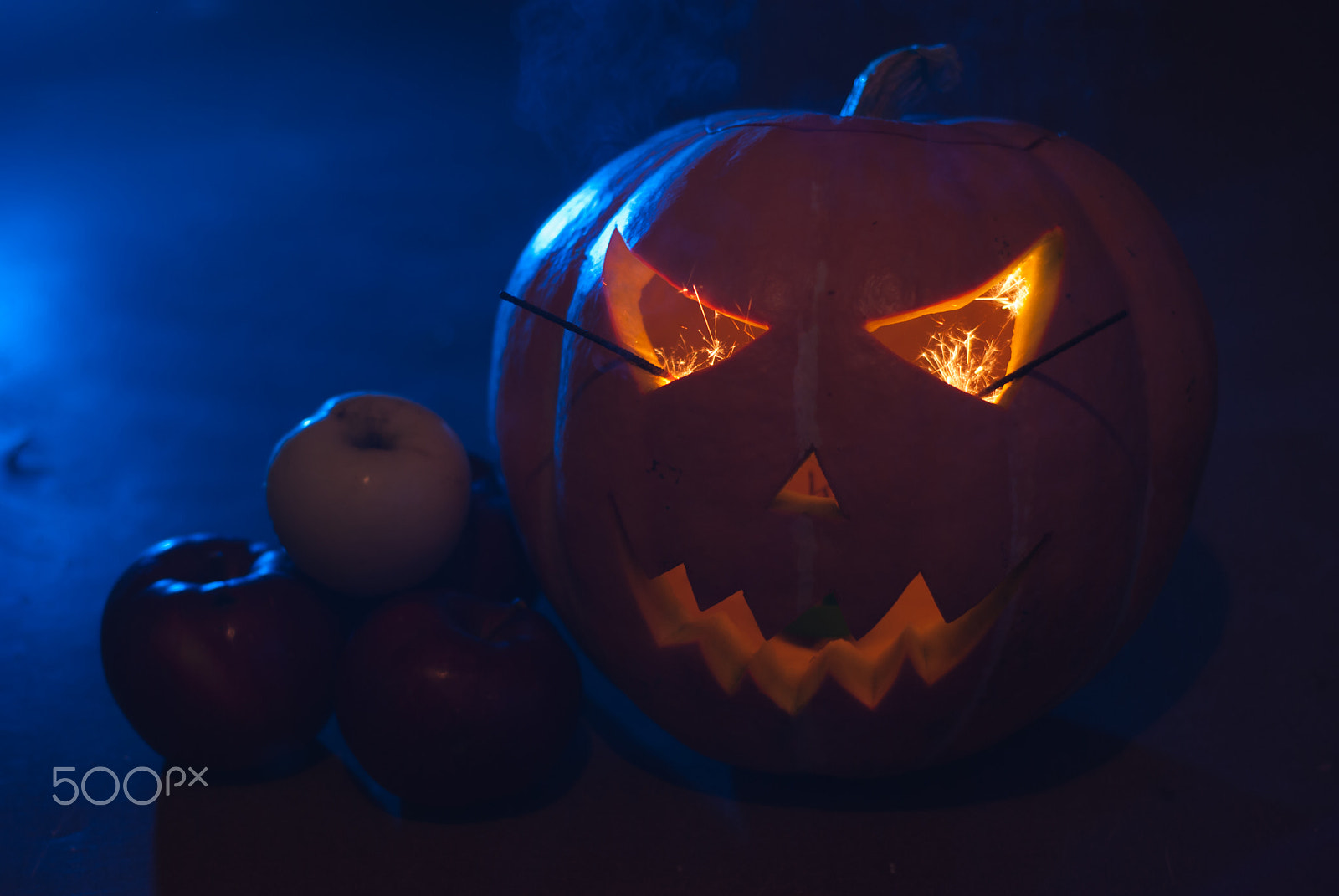 Nikon D80 sample photo. Autumn arrangement of pumpkins and apples, photography