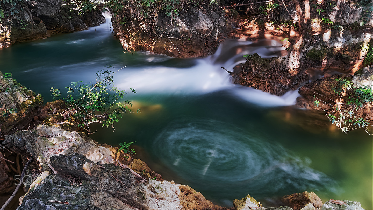 Sony Alpha a99 sample photo. A stream photography