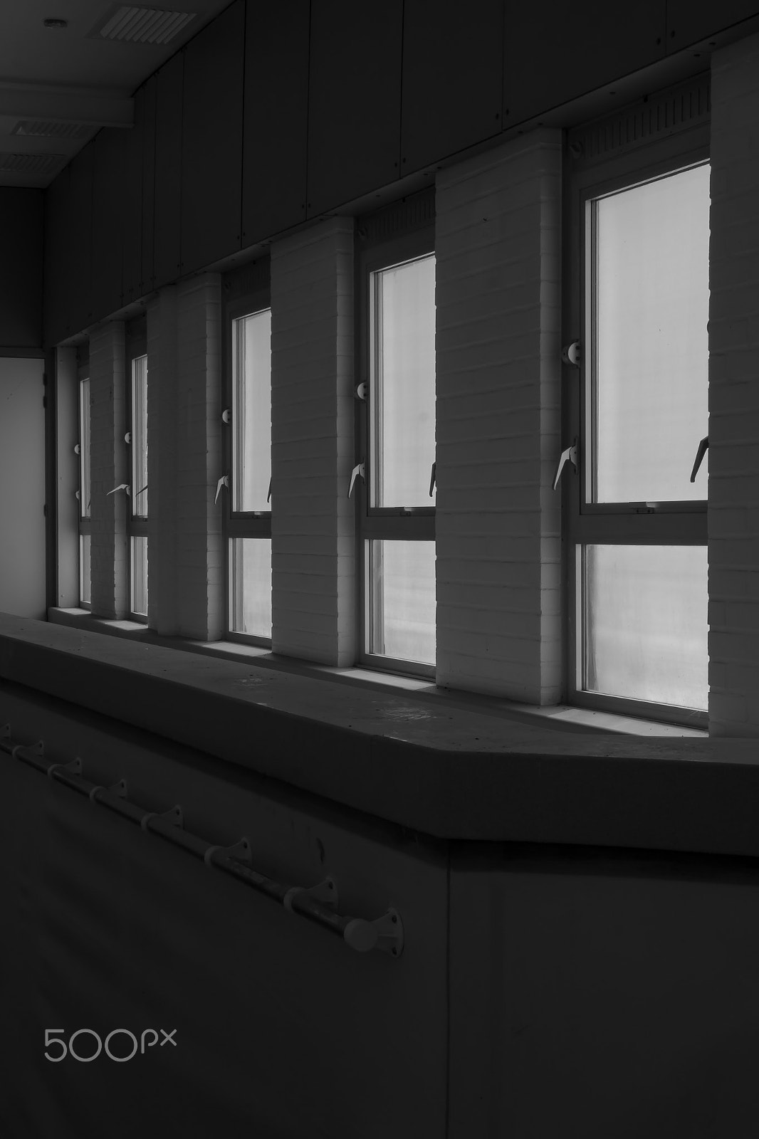 Samsung NX 18-200mm F3.5-6.3 ED OIS sample photo. Five windows photography