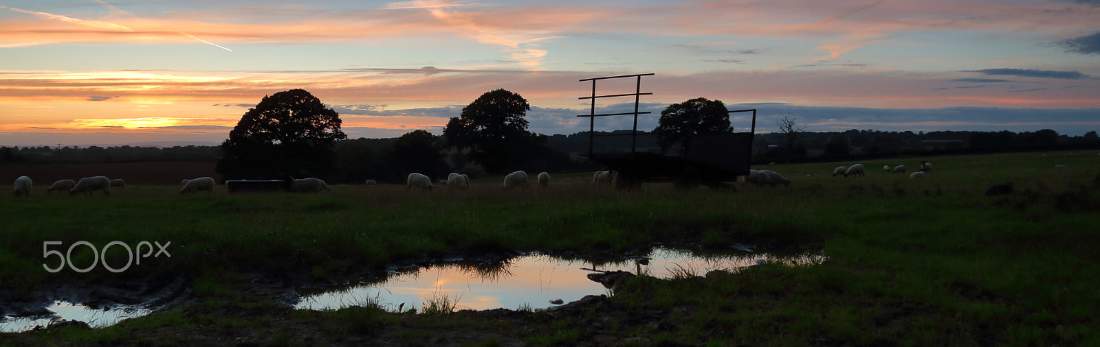 Canon EF-S 17-85mm F4-5.6 IS USM sample photo. Worcestershire sunset 3 photography