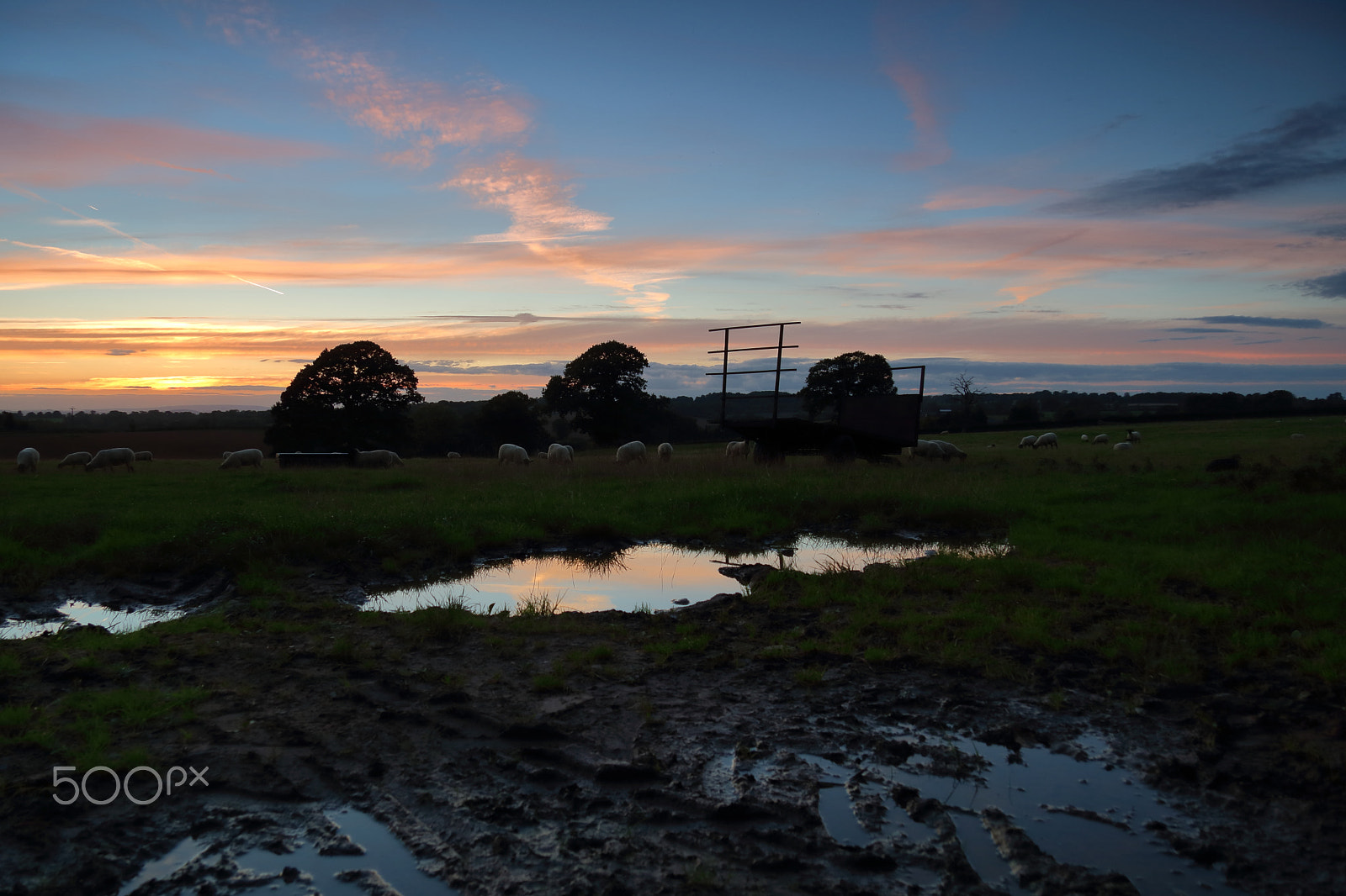 Canon EF-S 17-85mm F4-5.6 IS USM sample photo. Worcestershire sunset 4 photography