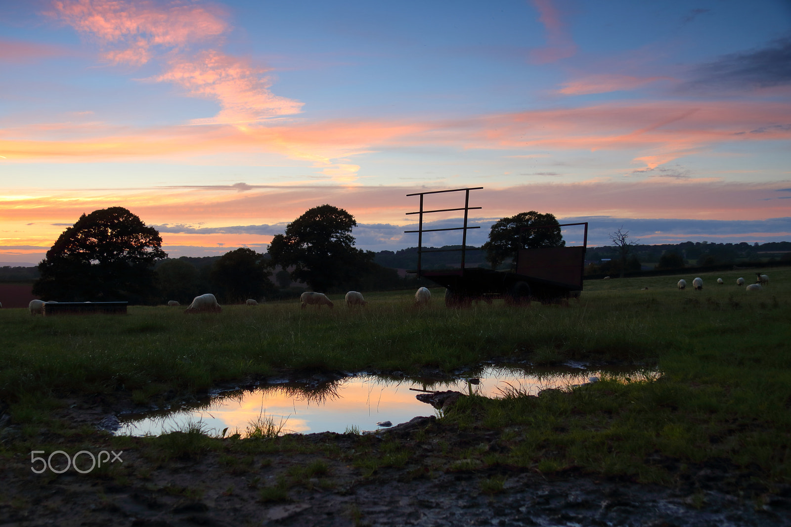 Canon EF-S 17-85mm F4-5.6 IS USM sample photo. Worcestershire sunset 5 photography