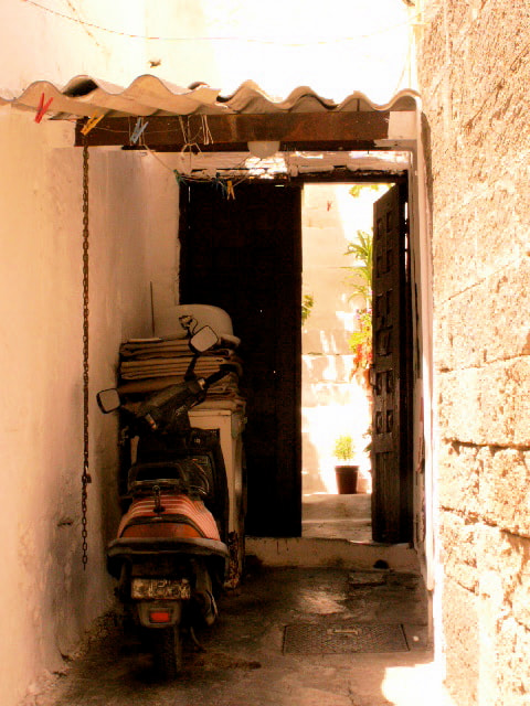 KONICA MINOLTA DiMAGE Z6 sample photo. Greece photography