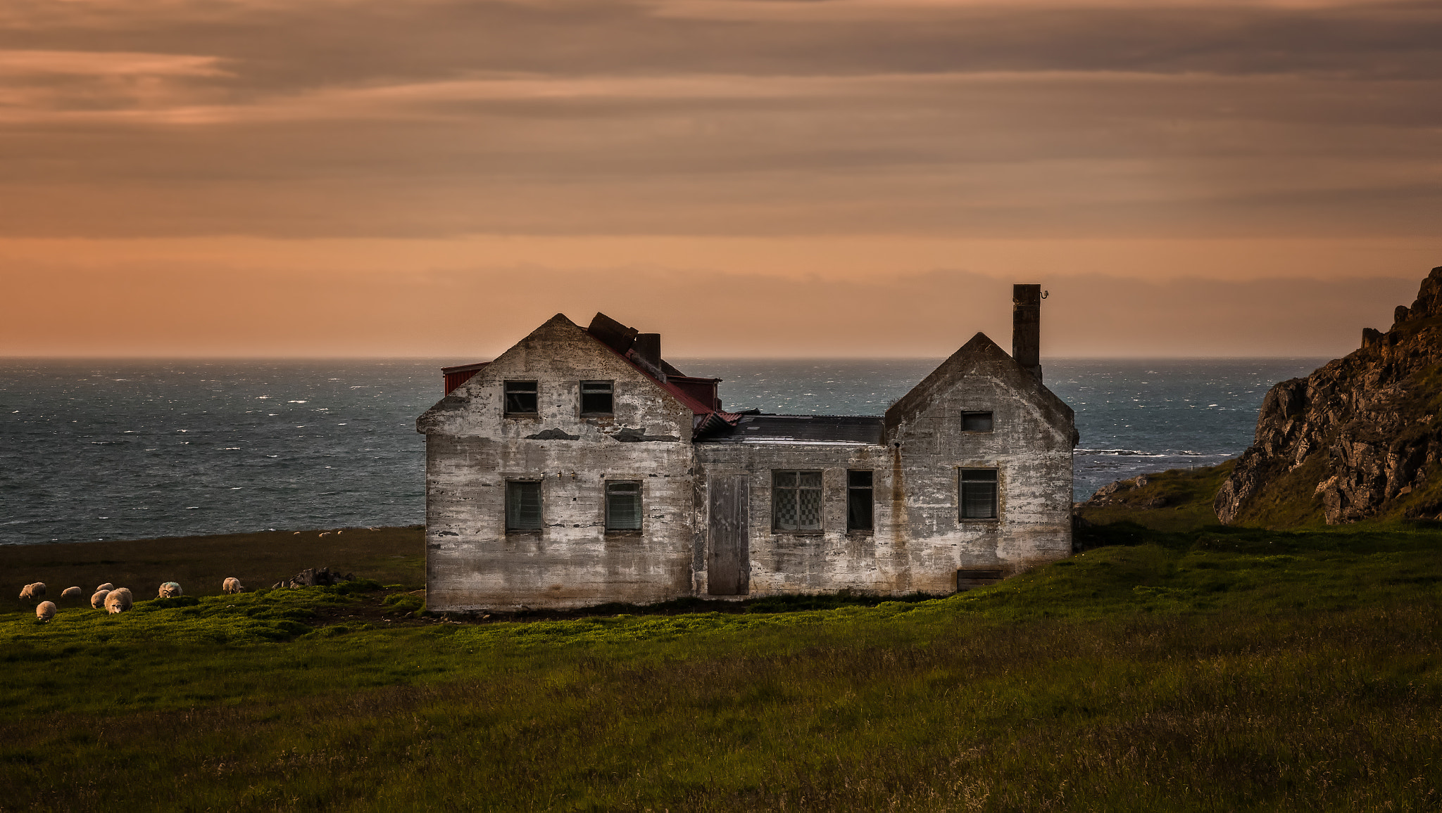 Nikon D500 sample photo. Abandoned farmhouse in iceland photography