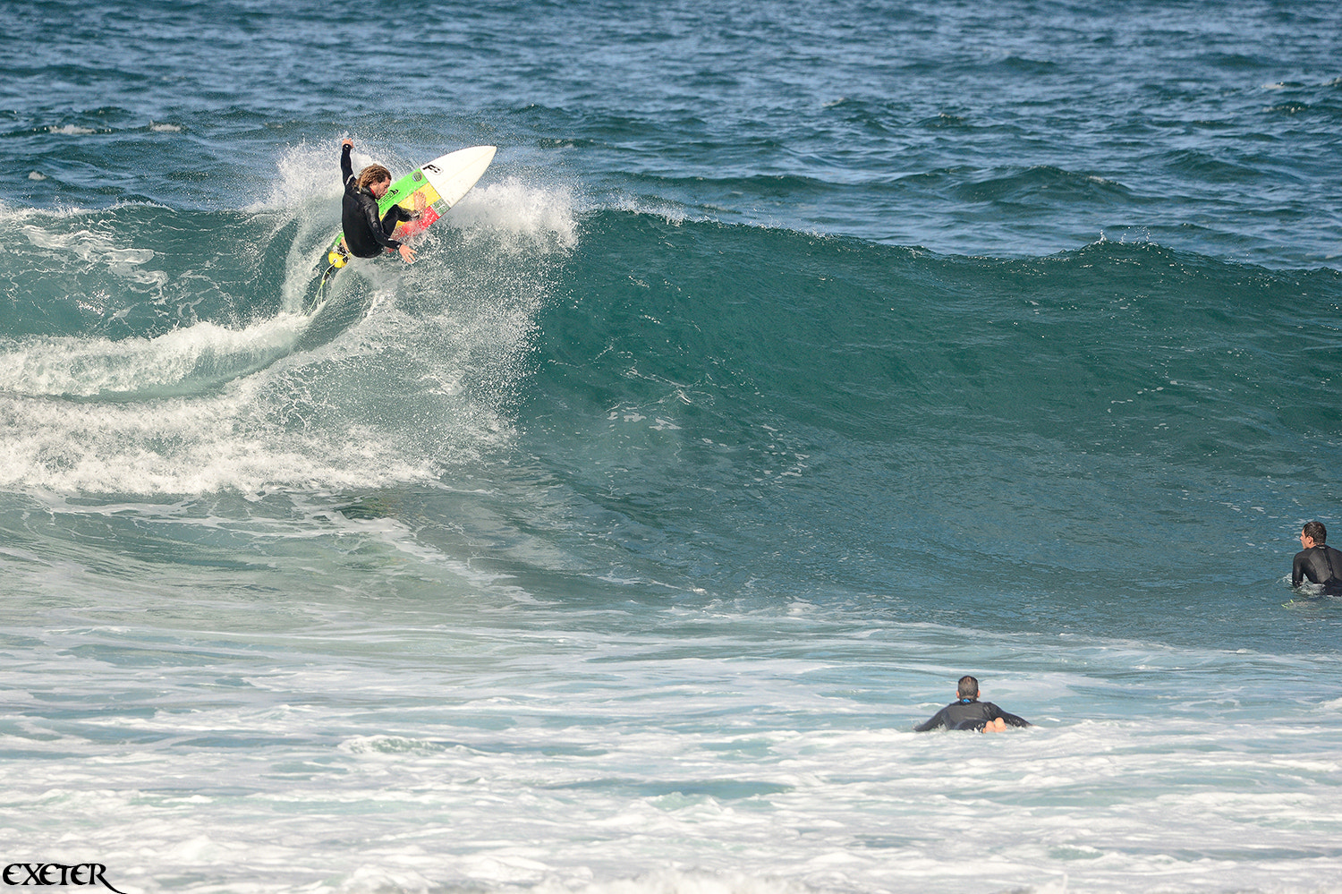 Sigma 150-600mm F5-6.3 DG OS HSM | C sample photo. Surf in mundaka photography