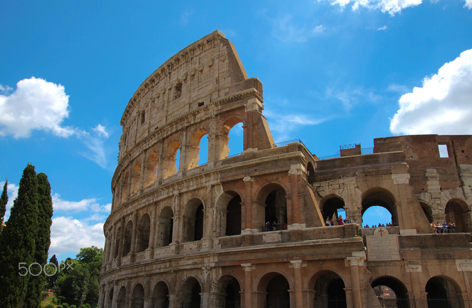 Canon EOS 500D (EOS Rebel T1i / EOS Kiss X3) sample photo. Colosseo photography