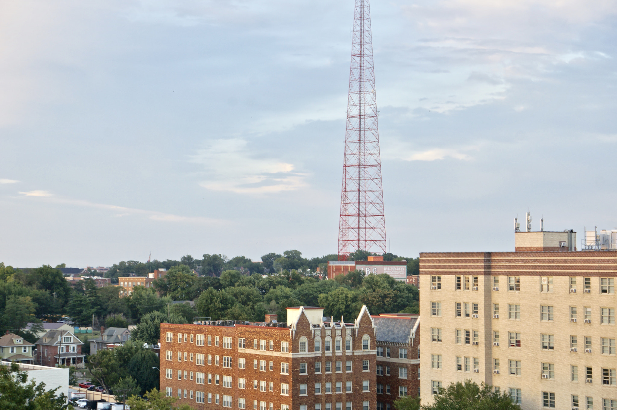 Sony E 55-210mm F4.5-6.3 OSS sample photo. Kansas city photography