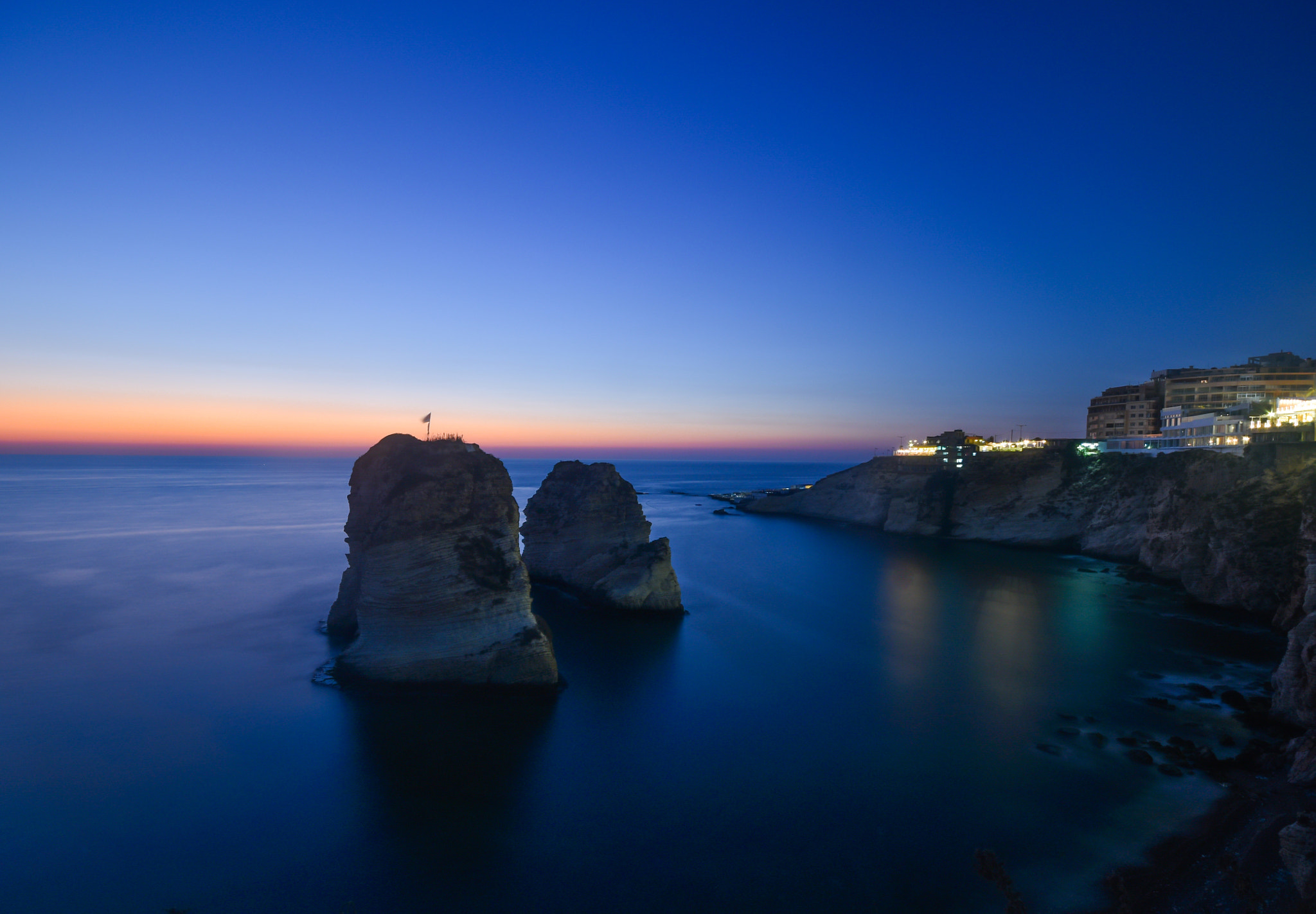 Sigma 10-20mm F4-5.6 EX DC HSM sample photo. Al raouche rocks photography