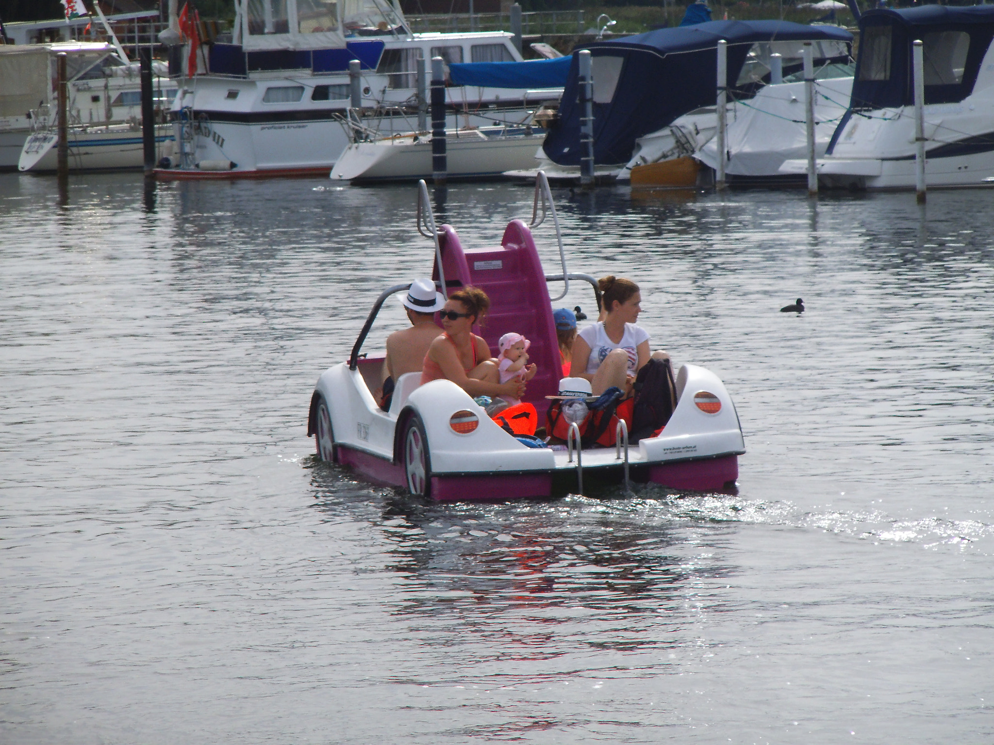 Fujifilm FinePix JZ250/JZ260 sample photo. Murtensee. vw new beetle pedalo photography