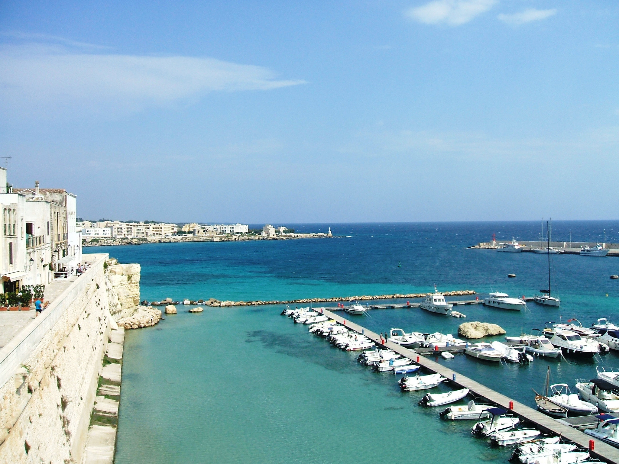 Fujifilm FinePix A500 sample photo. Il porto di otranto photography