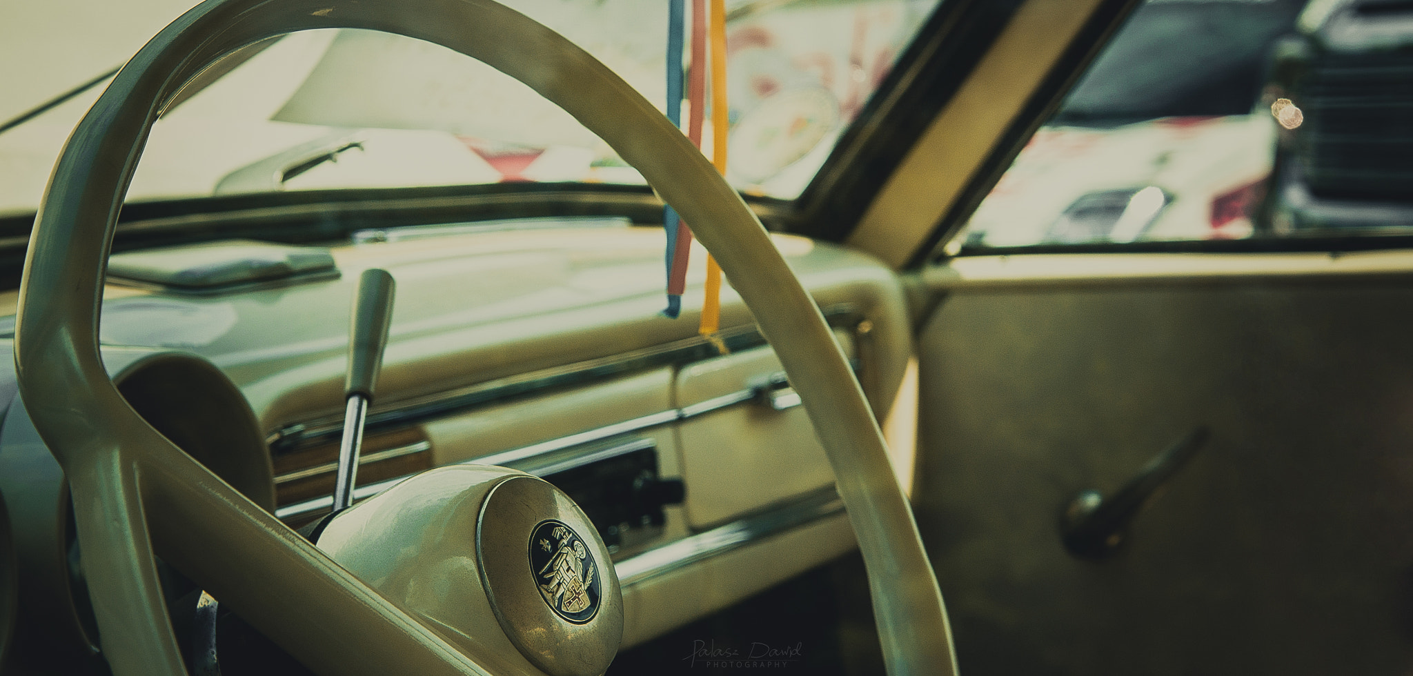 Tamron AF 28-75mm F2.8 XR Di LD Aspherical (IF) sample photo. Old car photography